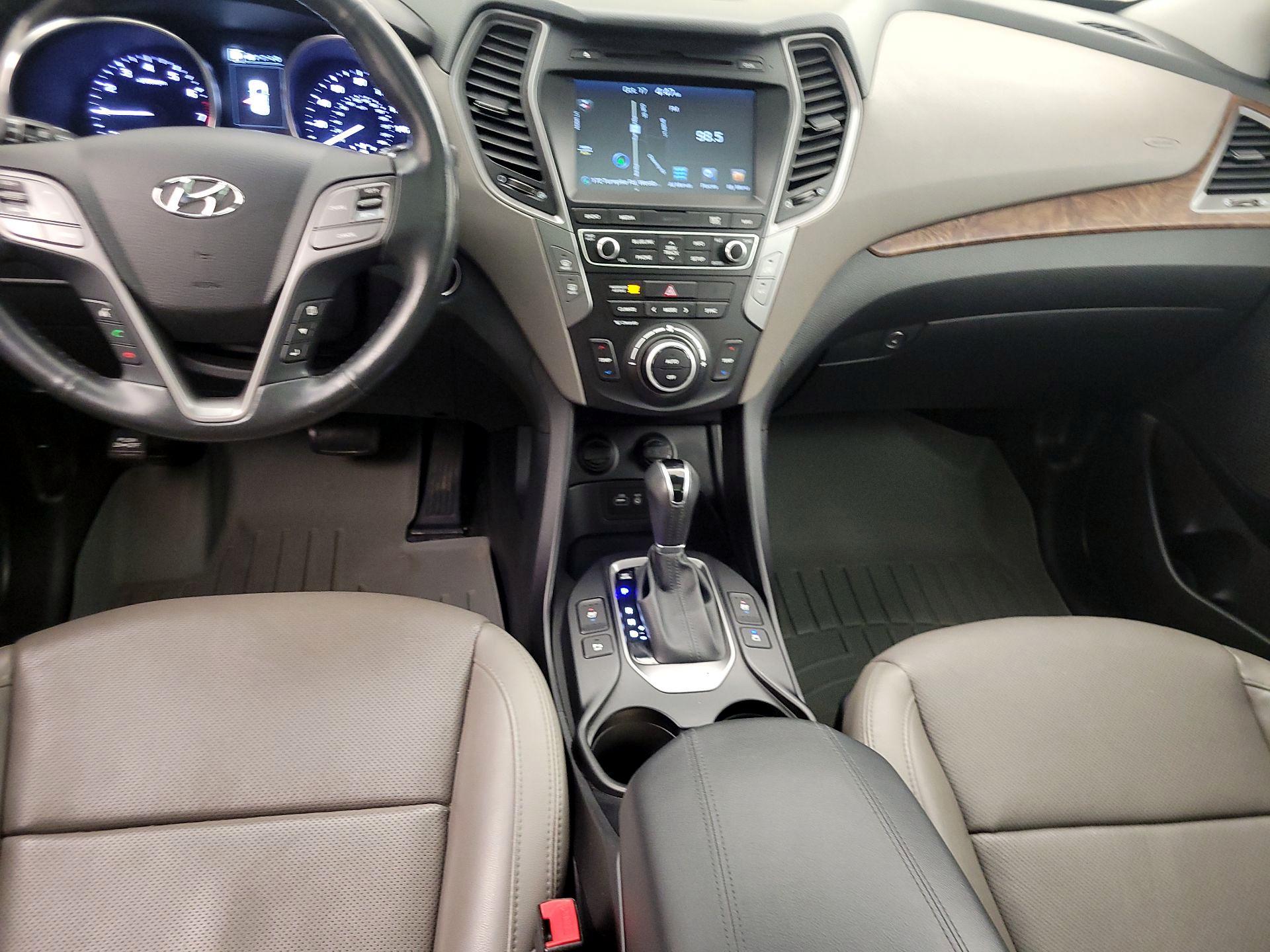 Thumbnail: 2018 Hyundai Santa Fe - 9