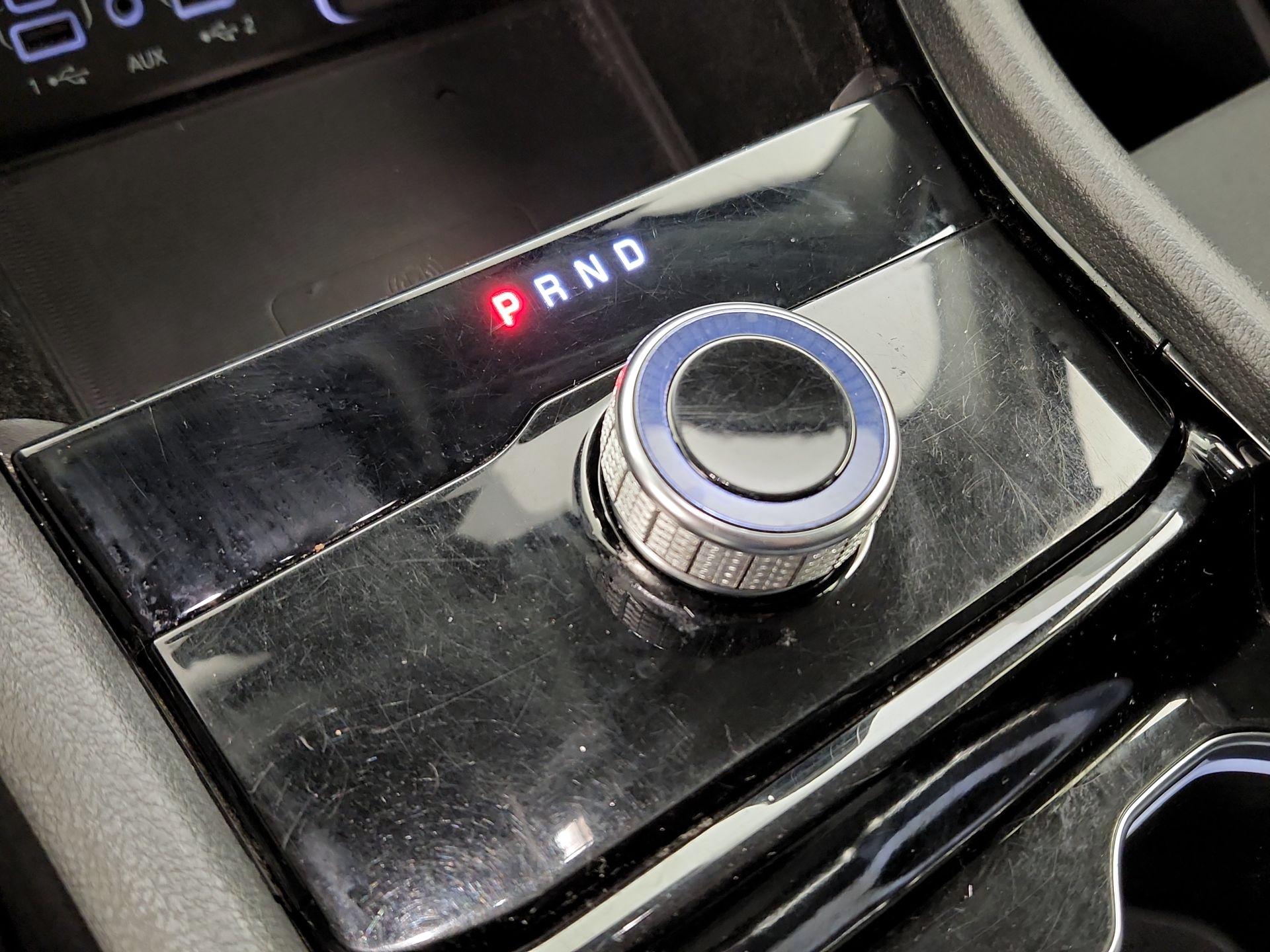 Thumbnail: 2022 Jeep Grand Cherokee - 17