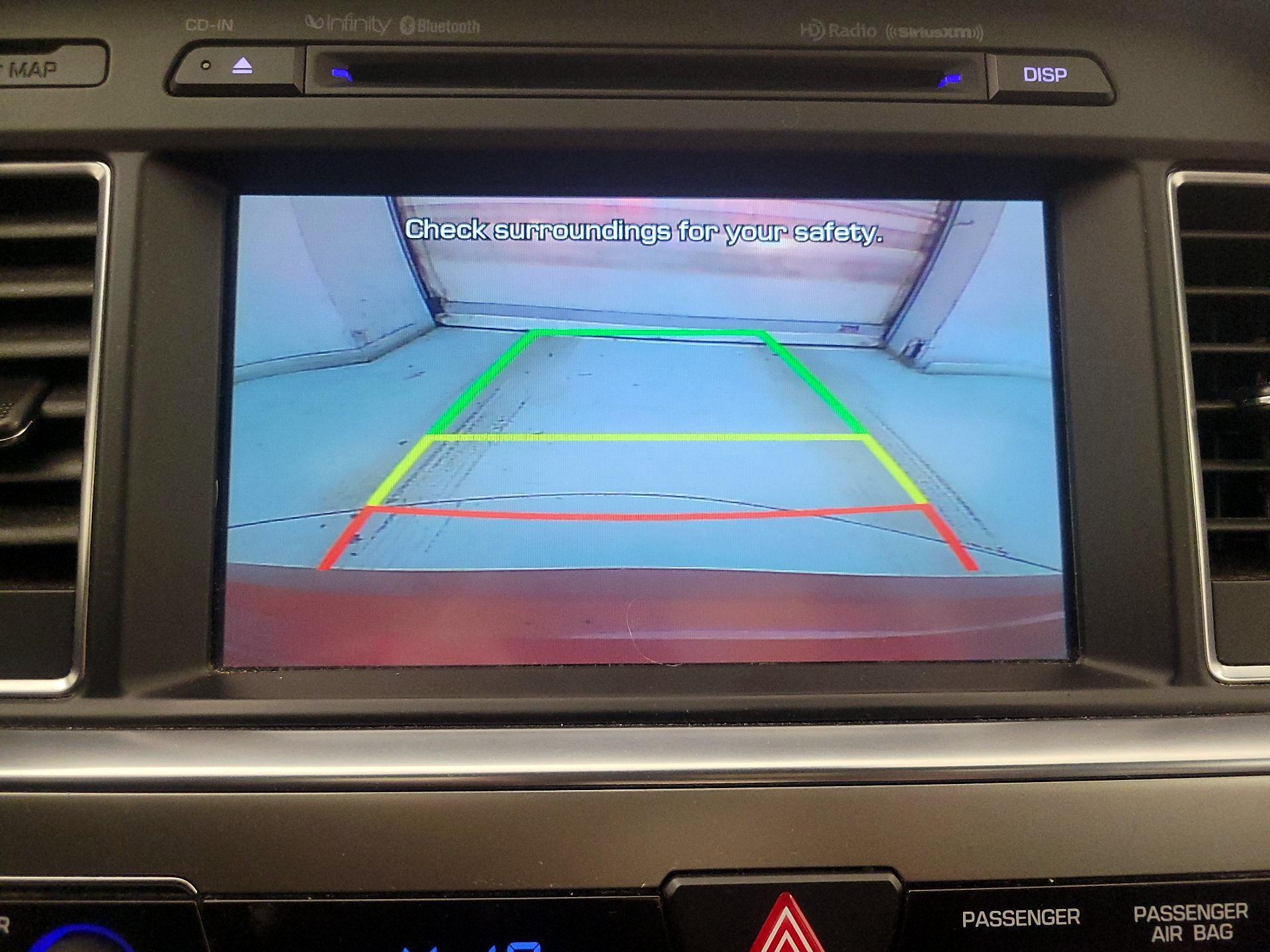 Thumbnail: 2015 Hyundai Sonata - 15