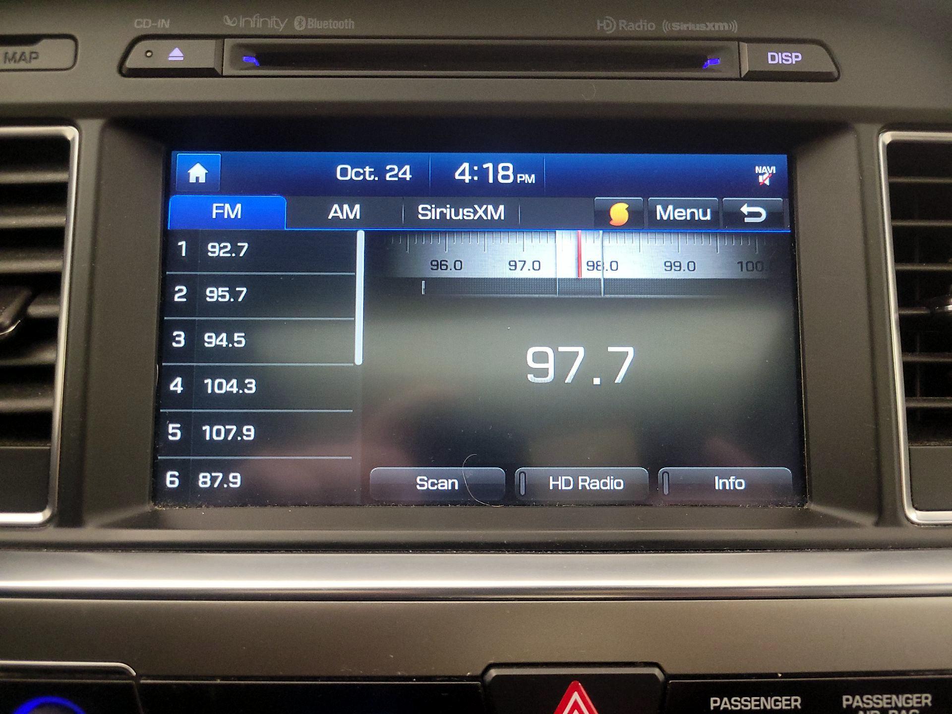 Thumbnail: 2015 Hyundai Sonata - 16