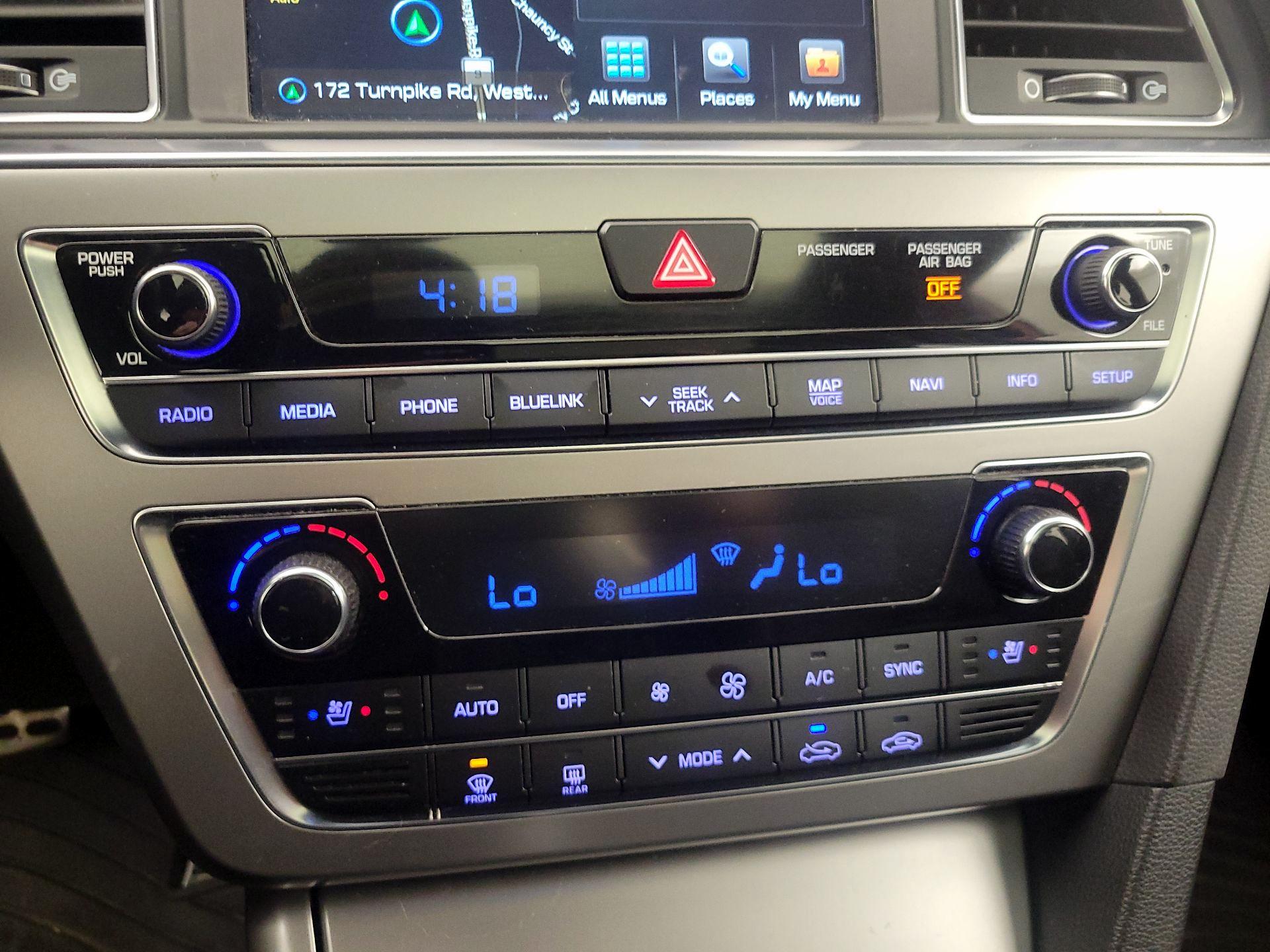 Thumbnail: 2015 Hyundai Sonata - 17