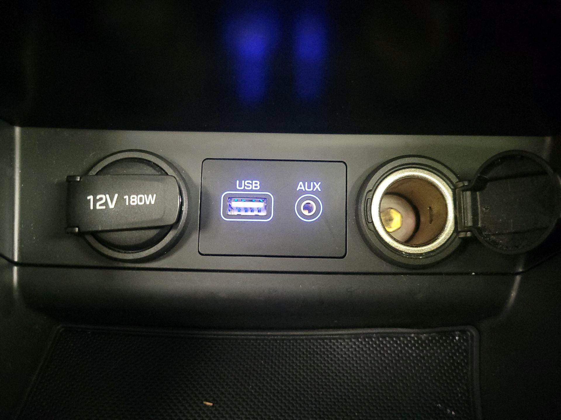 Thumbnail: 2015 Hyundai Sonata - 19