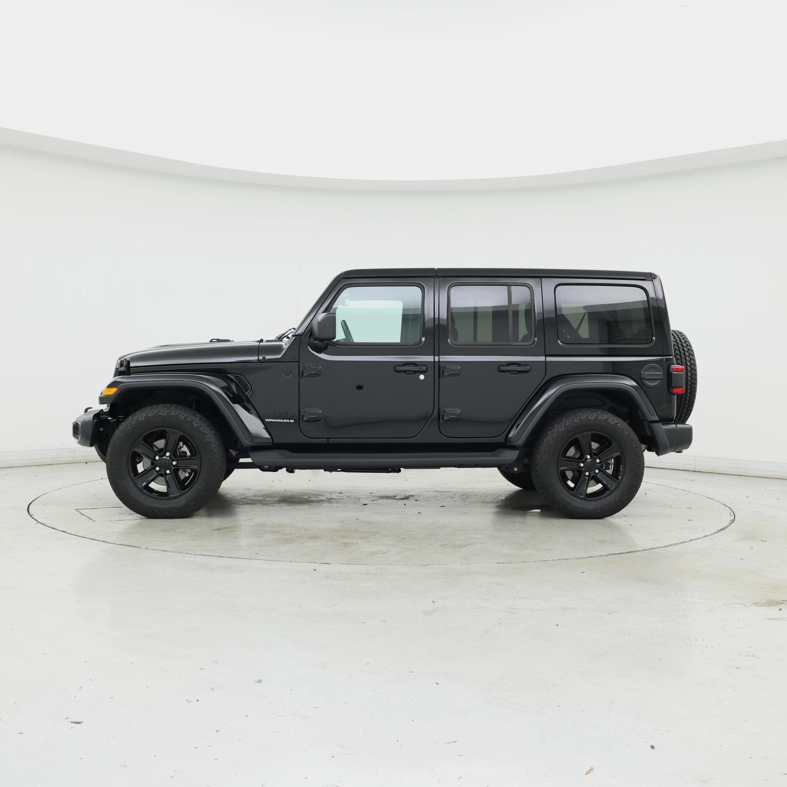 Thumbnail: 2023 Jeep Wrangler - 3