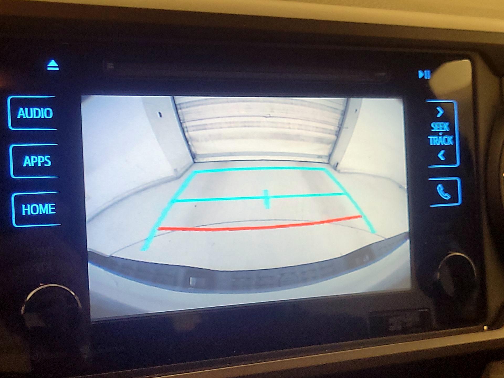 Thumbnail: 2016 Toyota Tacoma - 14