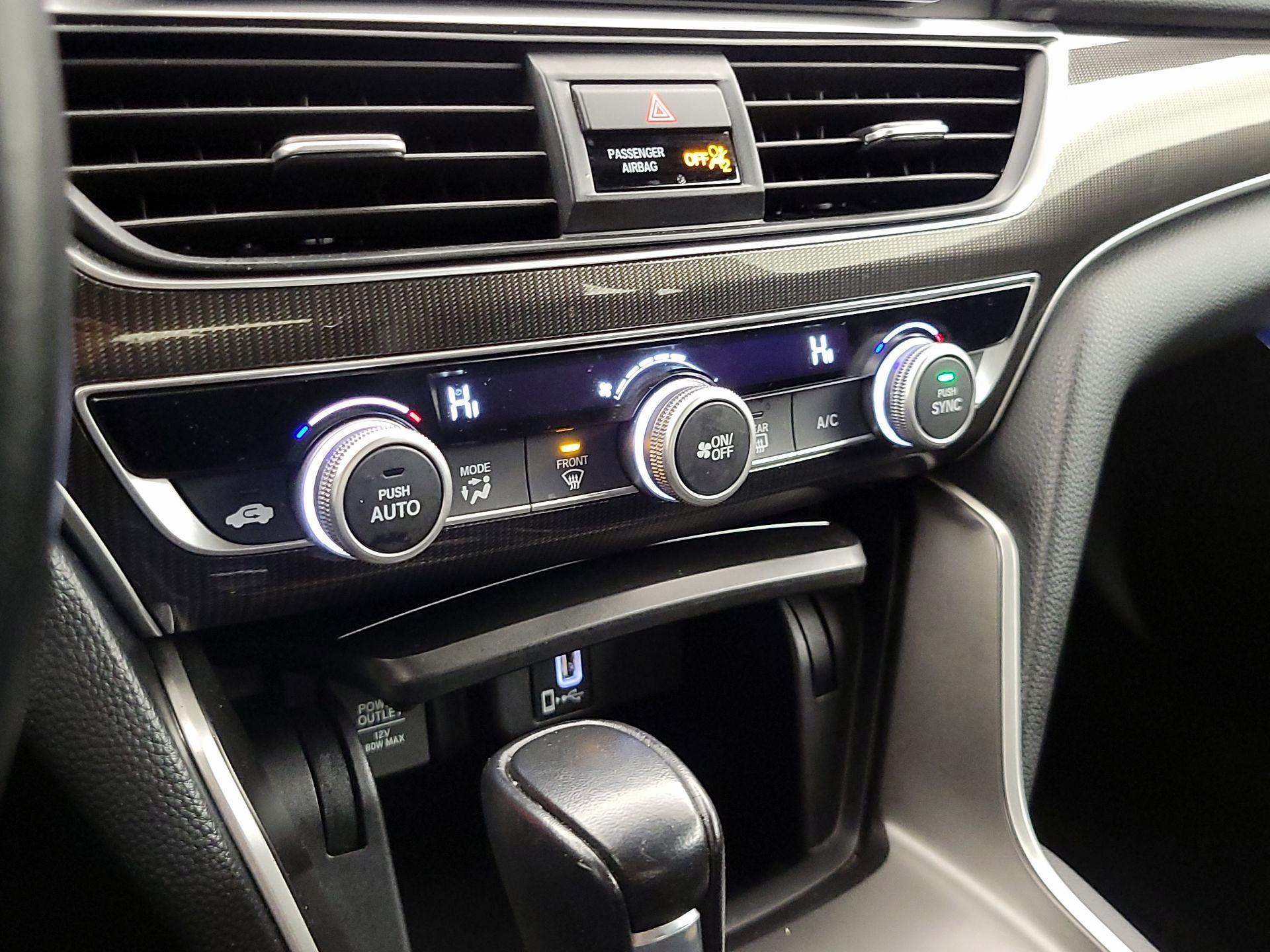 Thumbnail: 2019 Honda Accord - 16