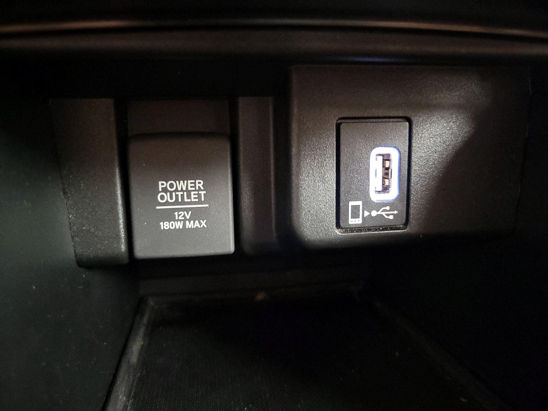 Thumbnail: 2019 Honda Accord - 18