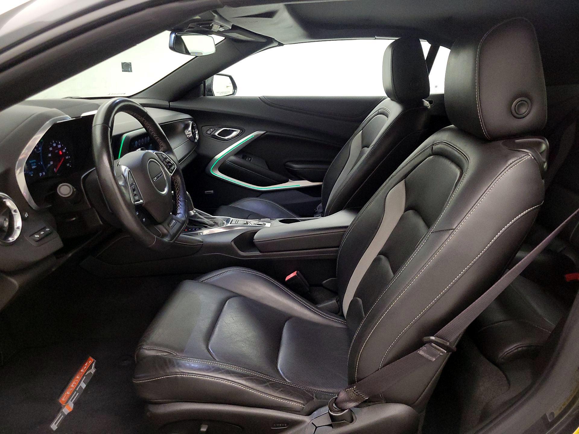 Thumbnail: 2017 Chevrolet Camaro - 11