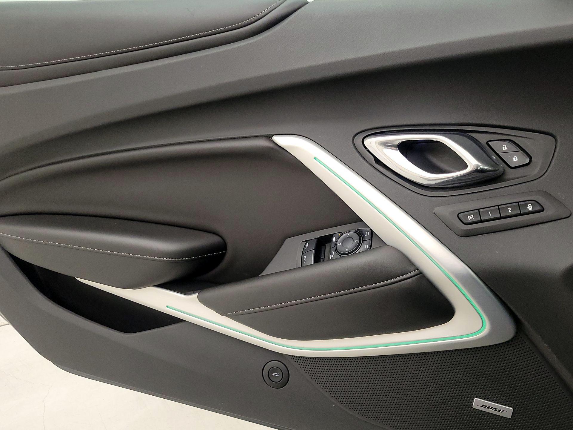 Thumbnail: 2017 Chevrolet Camaro - 12