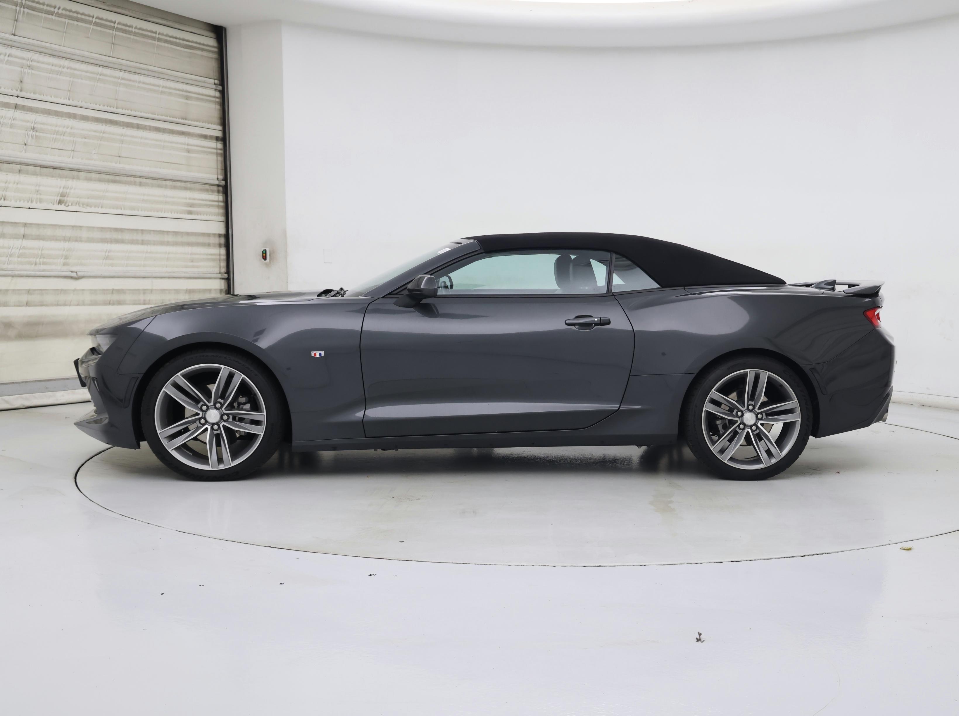 Thumbnail: 2017 Chevrolet Camaro - 3