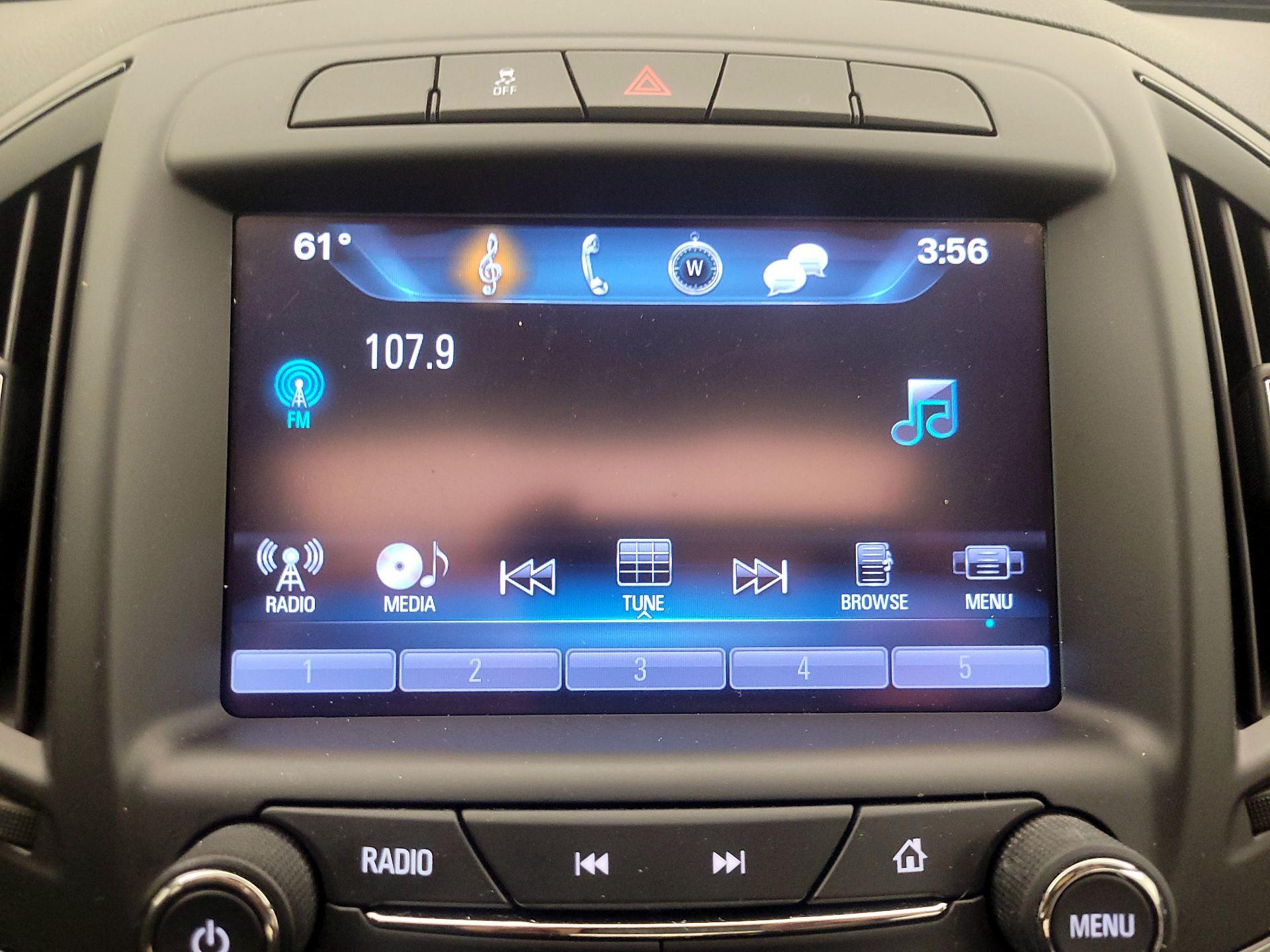 Thumbnail: 2017 Buick Regal - 16