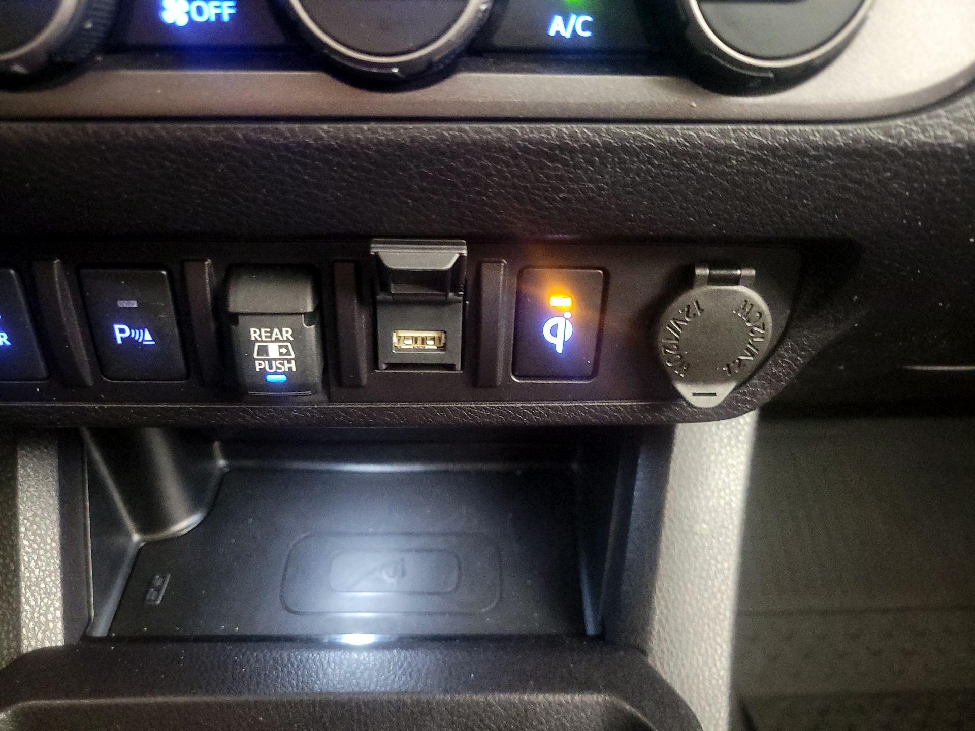 Thumbnail: 2023 Toyota Tacoma - 19