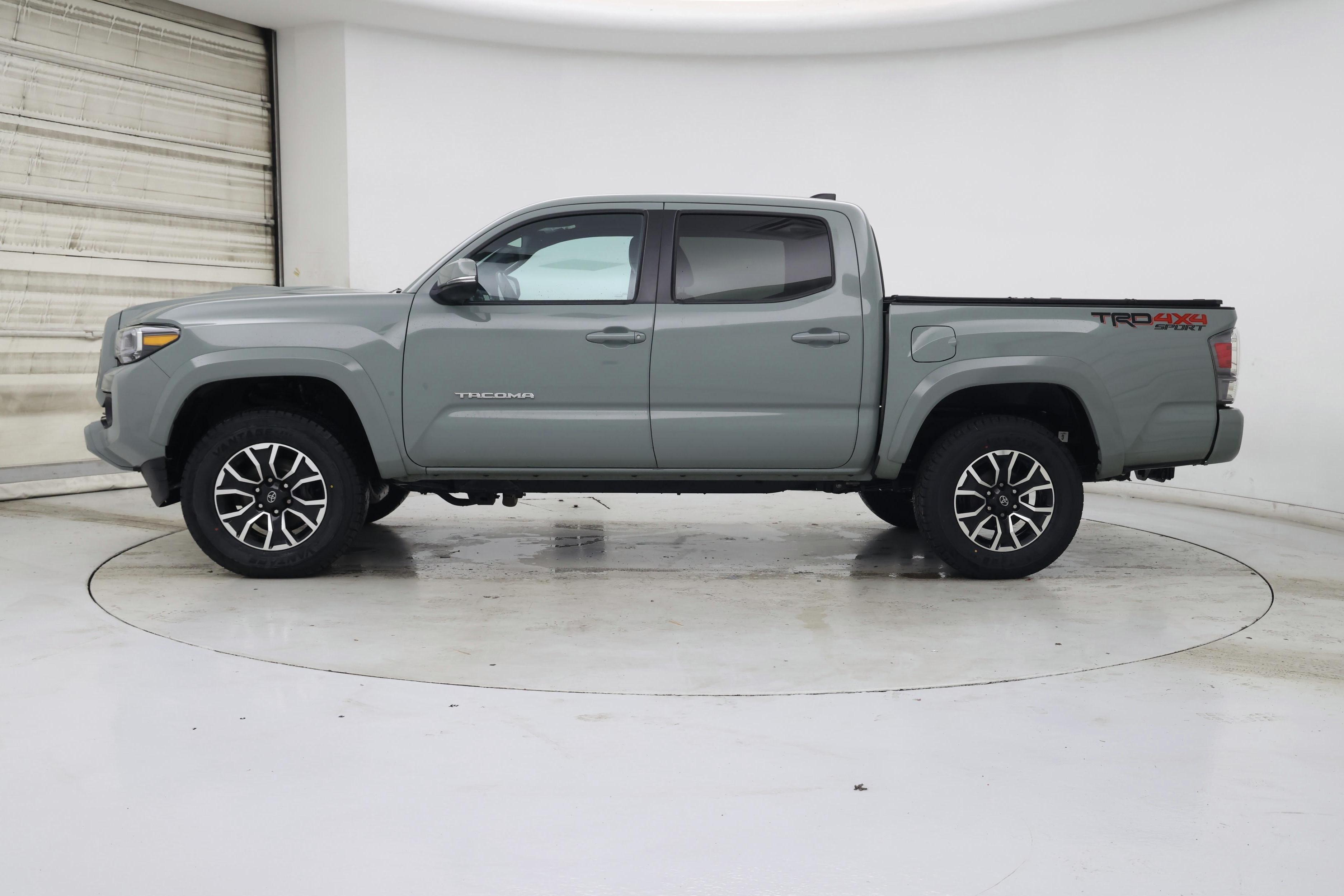 Thumbnail: 2023 Toyota Tacoma - 3