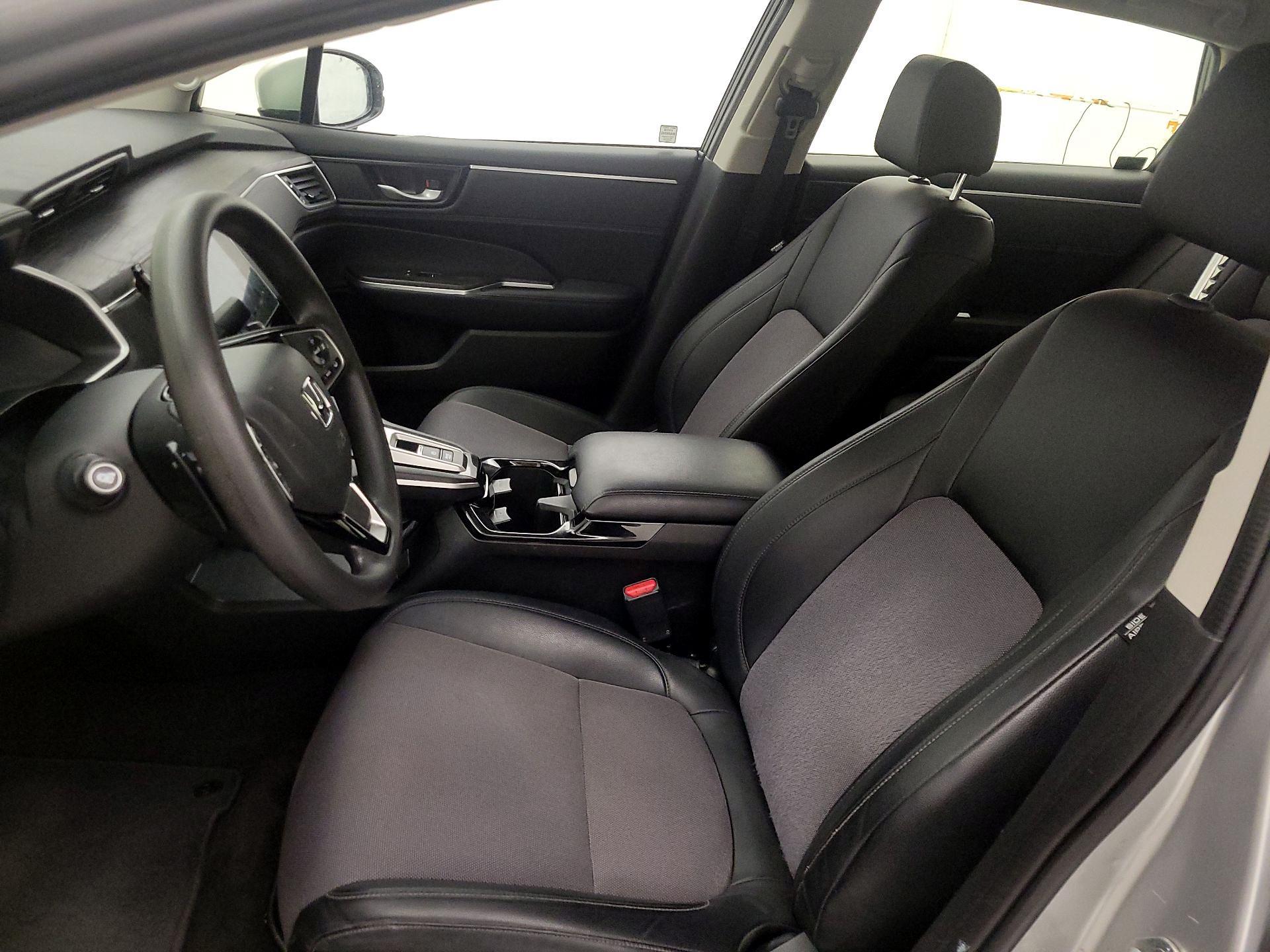 Thumbnail: 2018 Honda Clarity - 11