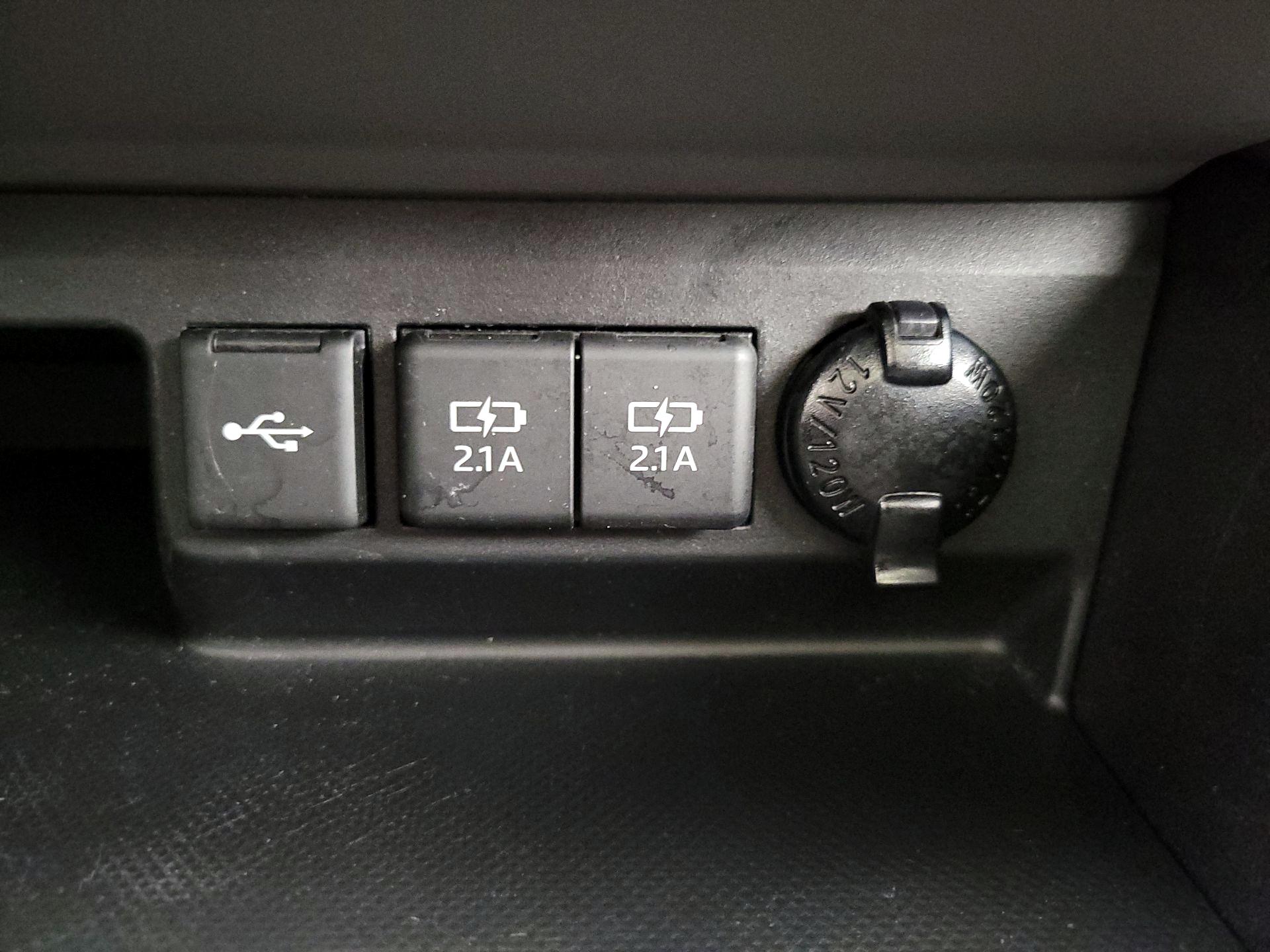 Thumbnail: 2020 Toyota Highlander - 19