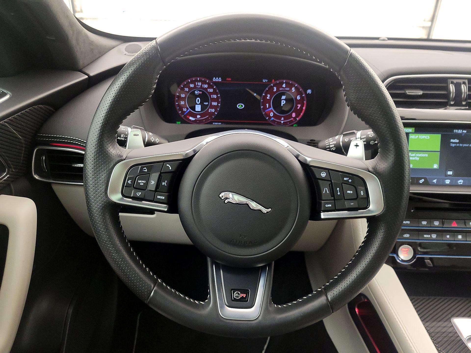 Thumbnail: 2020 Jaguar F-Pace - 10