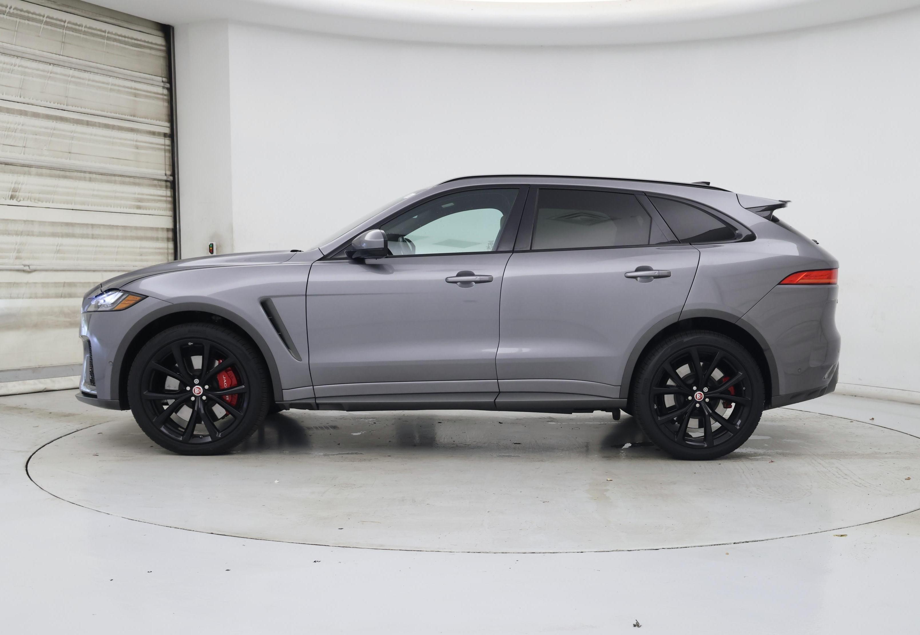 Thumbnail: 2020 Jaguar F-Pace - 3