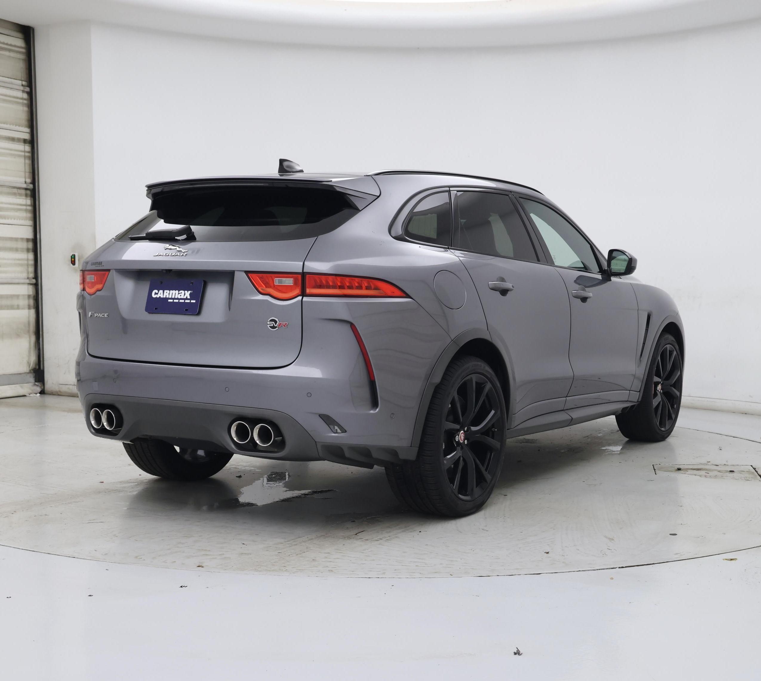 Thumbnail: 2020 Jaguar F-Pace - 8