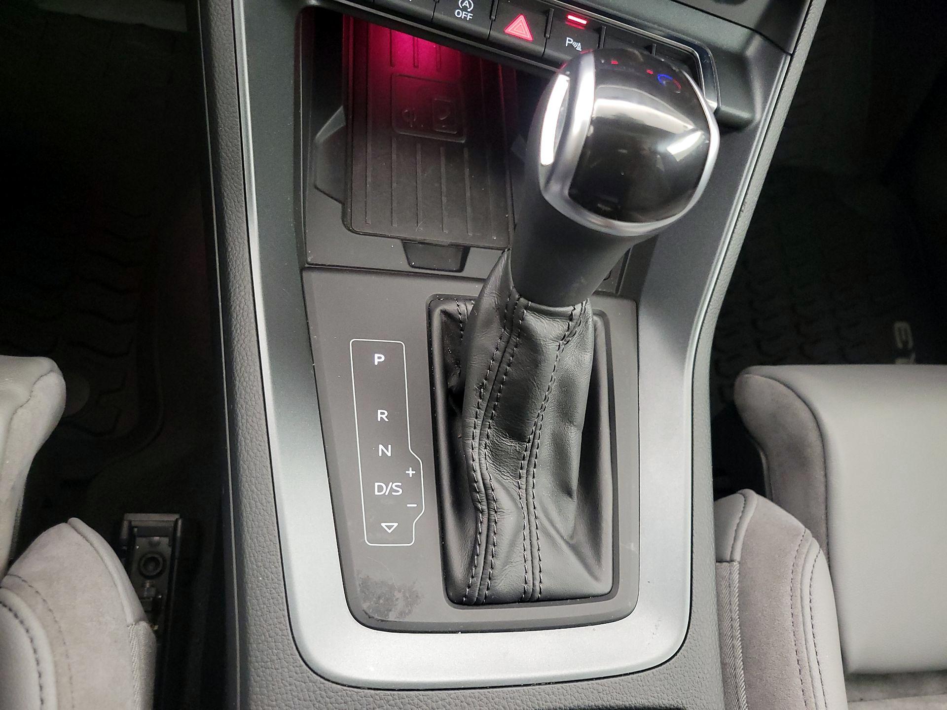 Thumbnail: 2021 Audi Q3 - 17