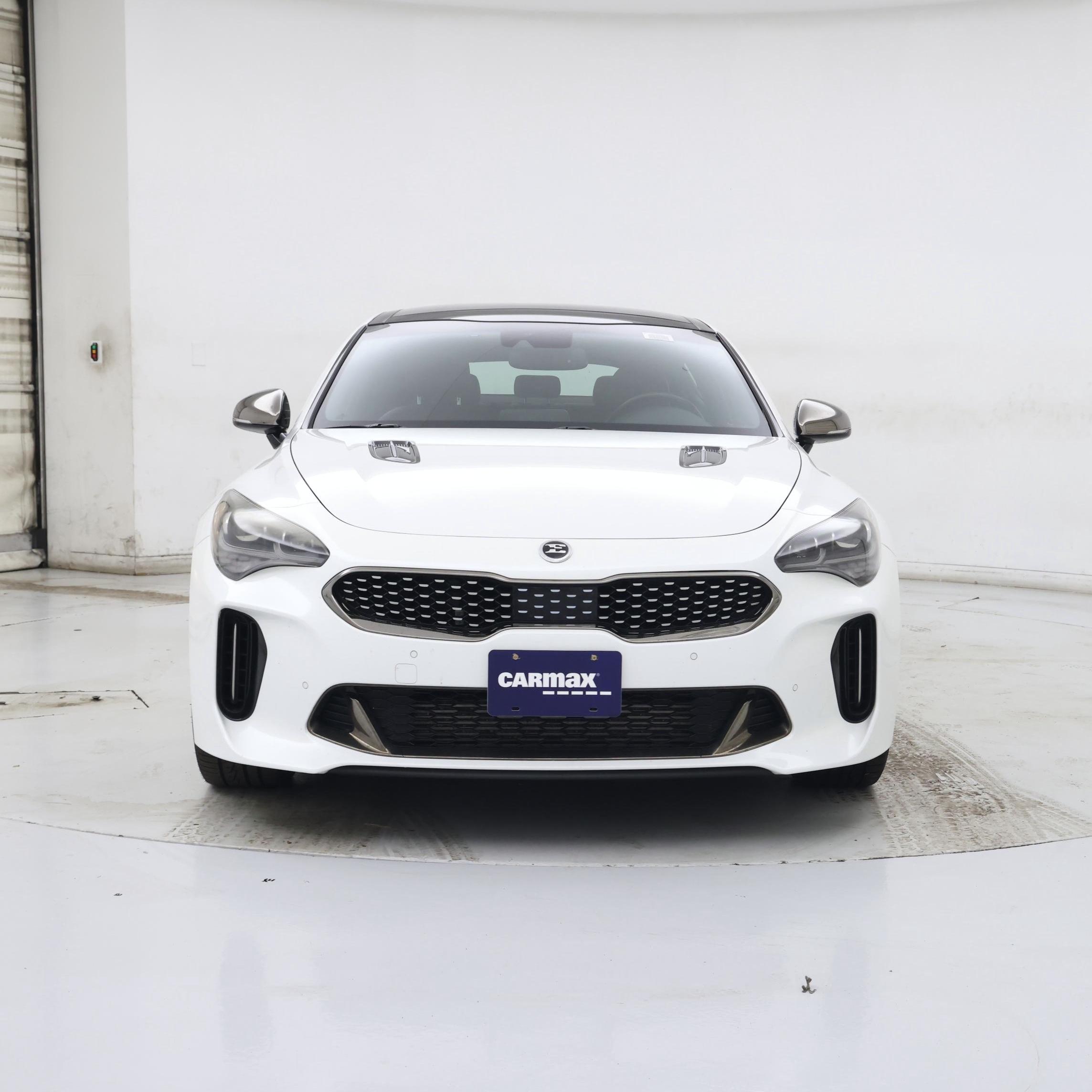 Thumbnail: 2019 Kia Stinger - 5