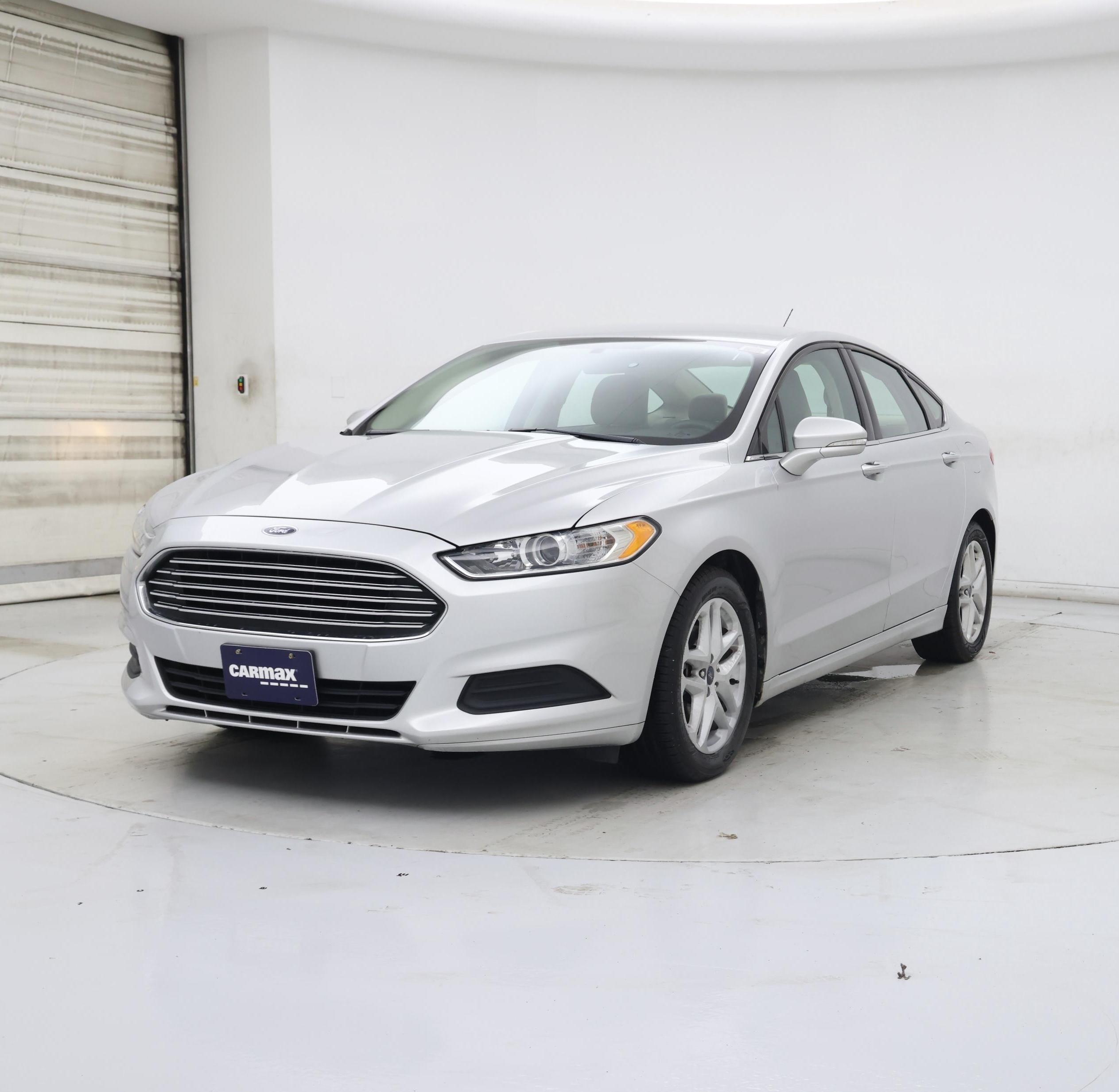 Thumbnail: 2016 Ford Fusion - 4