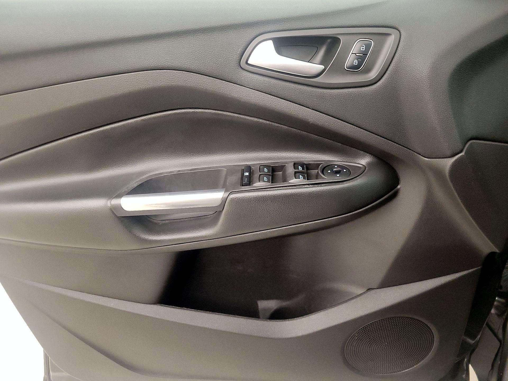 Thumbnail: 2018 Ford Escape - 12