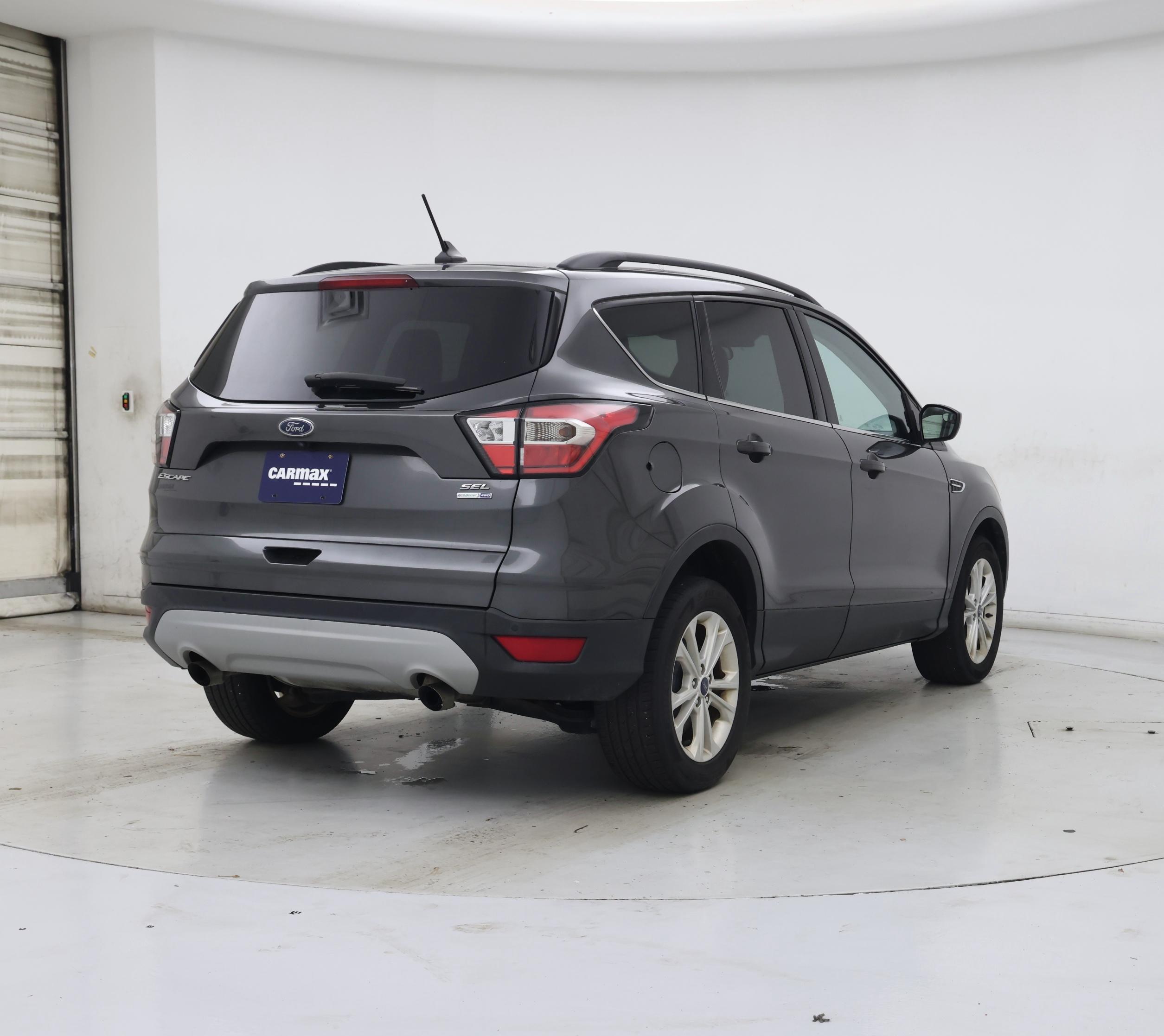 Thumbnail: 2018 Ford Escape - 8