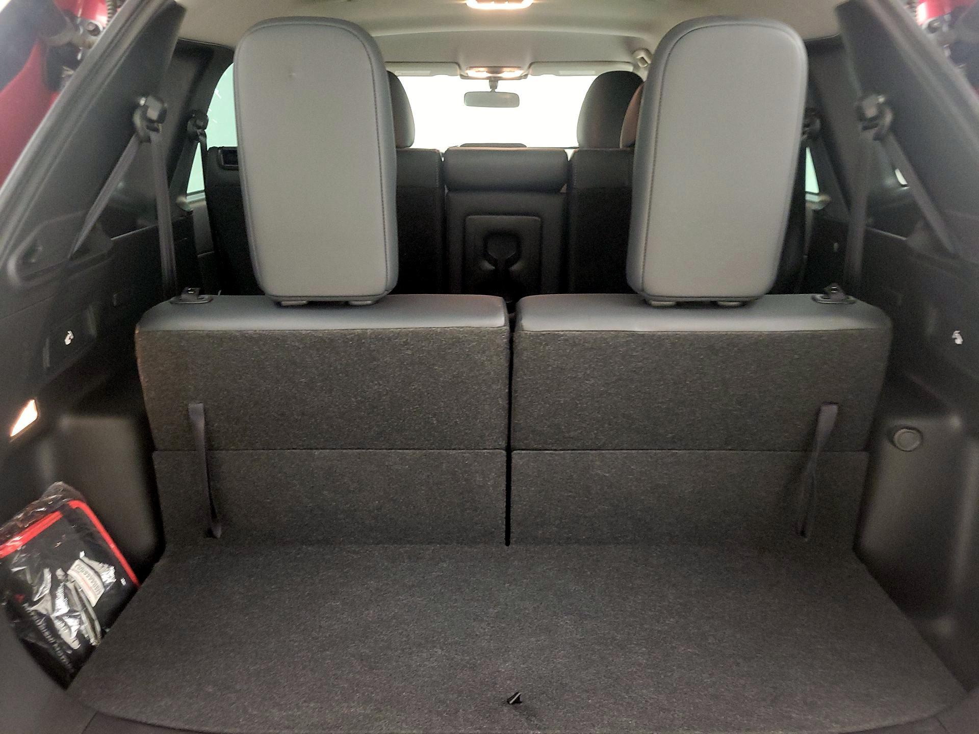 Thumbnail: 2023 Mitsubishi Outlander - 20