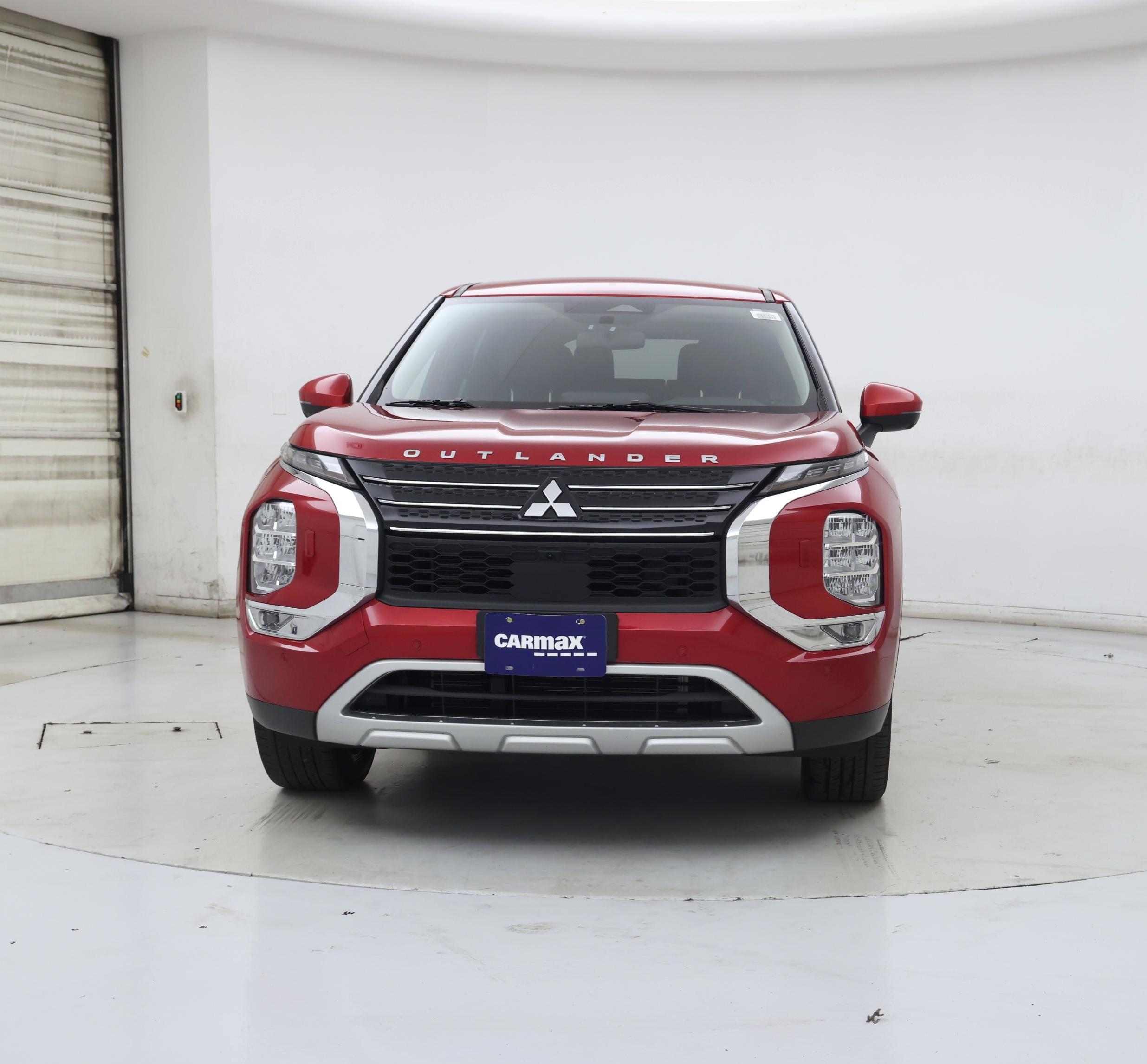 Thumbnail: 2023 Mitsubishi Outlander - 5