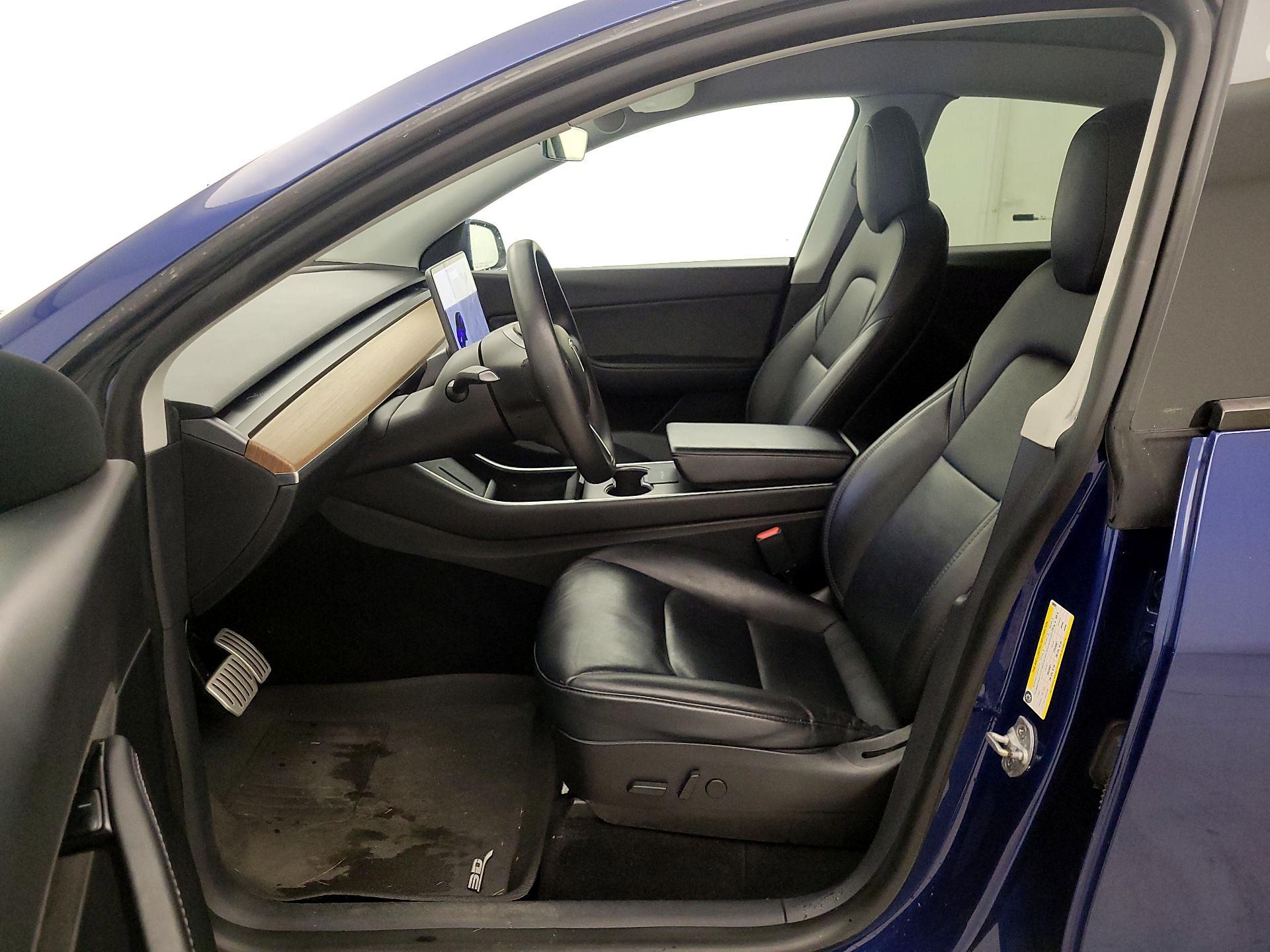 Thumbnail: 2020 Tesla Model Y - 11