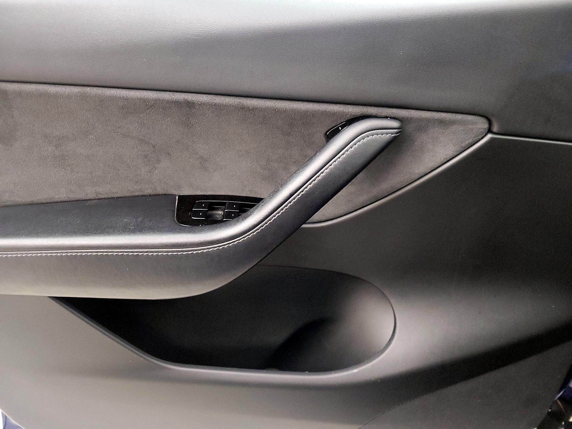 Thumbnail: 2020 Tesla Model Y - 12