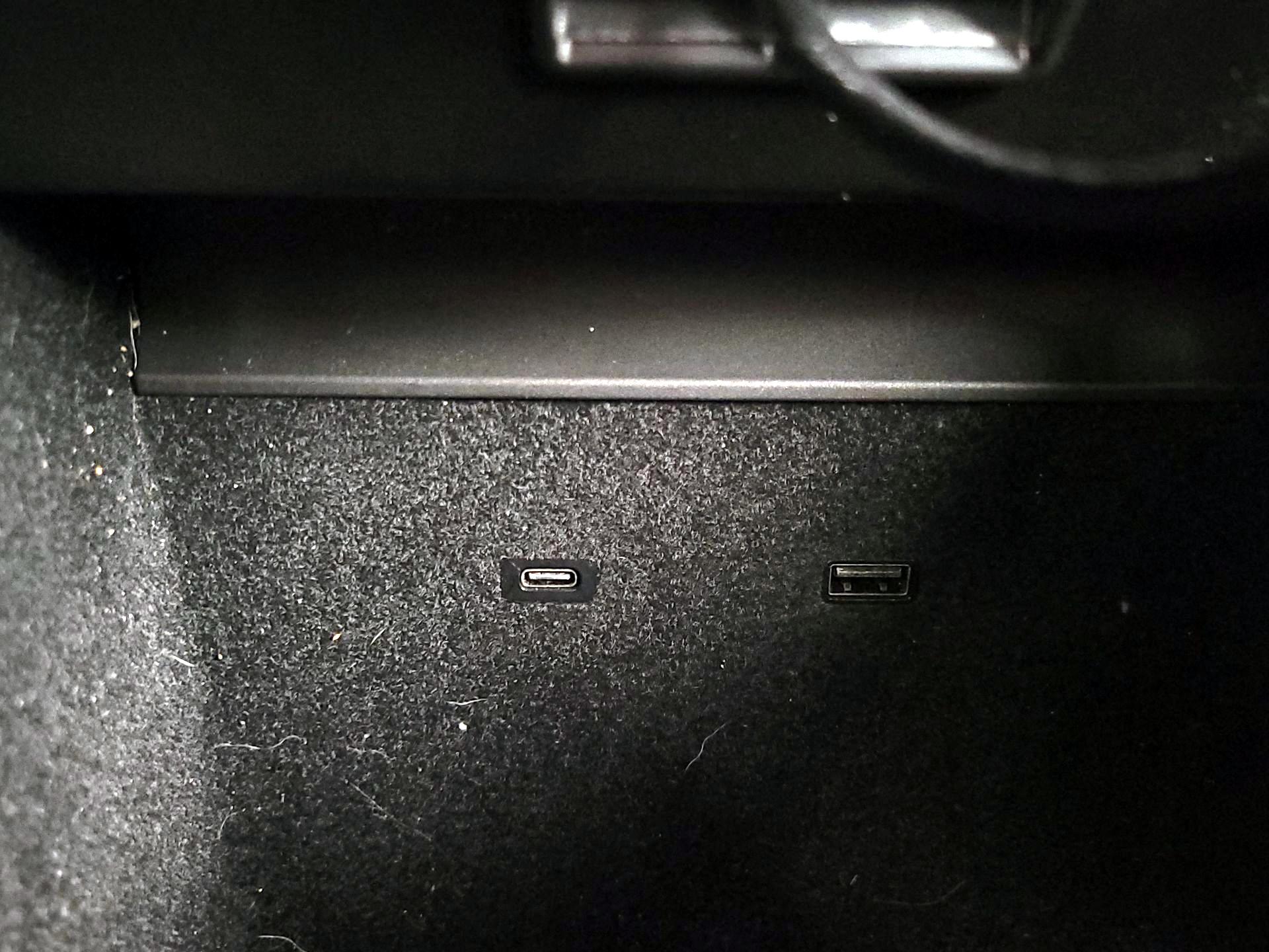 Thumbnail: 2020 Tesla Model Y - 18