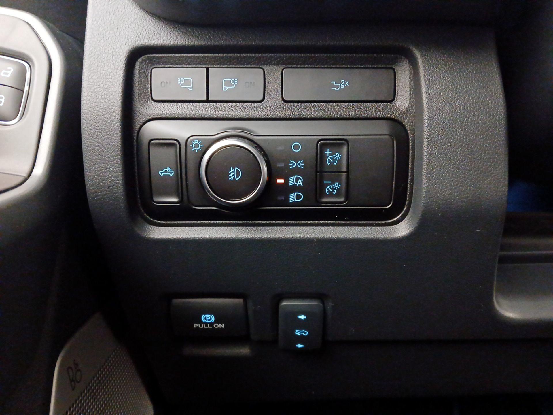 Thumbnail: 2023 Ford F-350 - 13