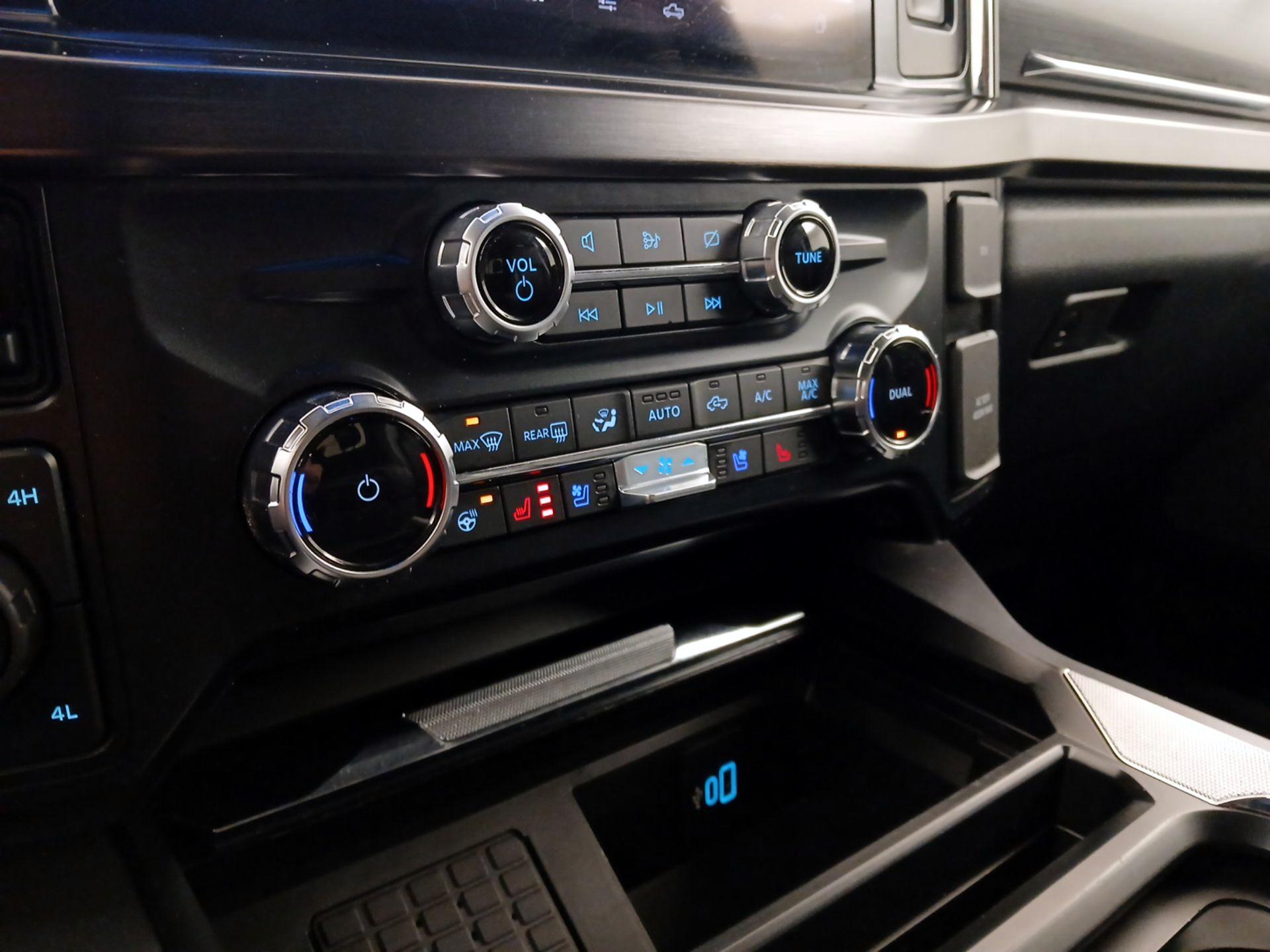 Thumbnail: 2023 Ford F-350 - 17