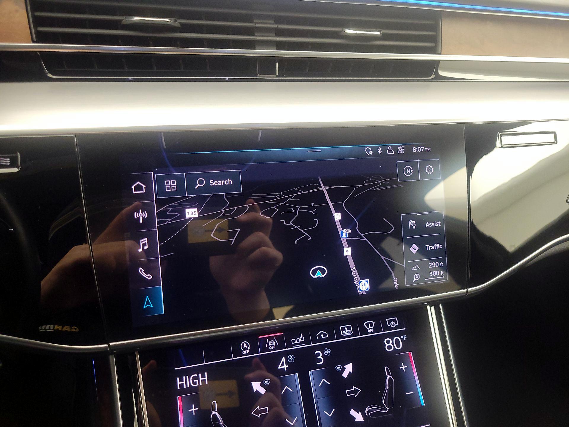 Thumbnail: 2019 Audi A8 - 14