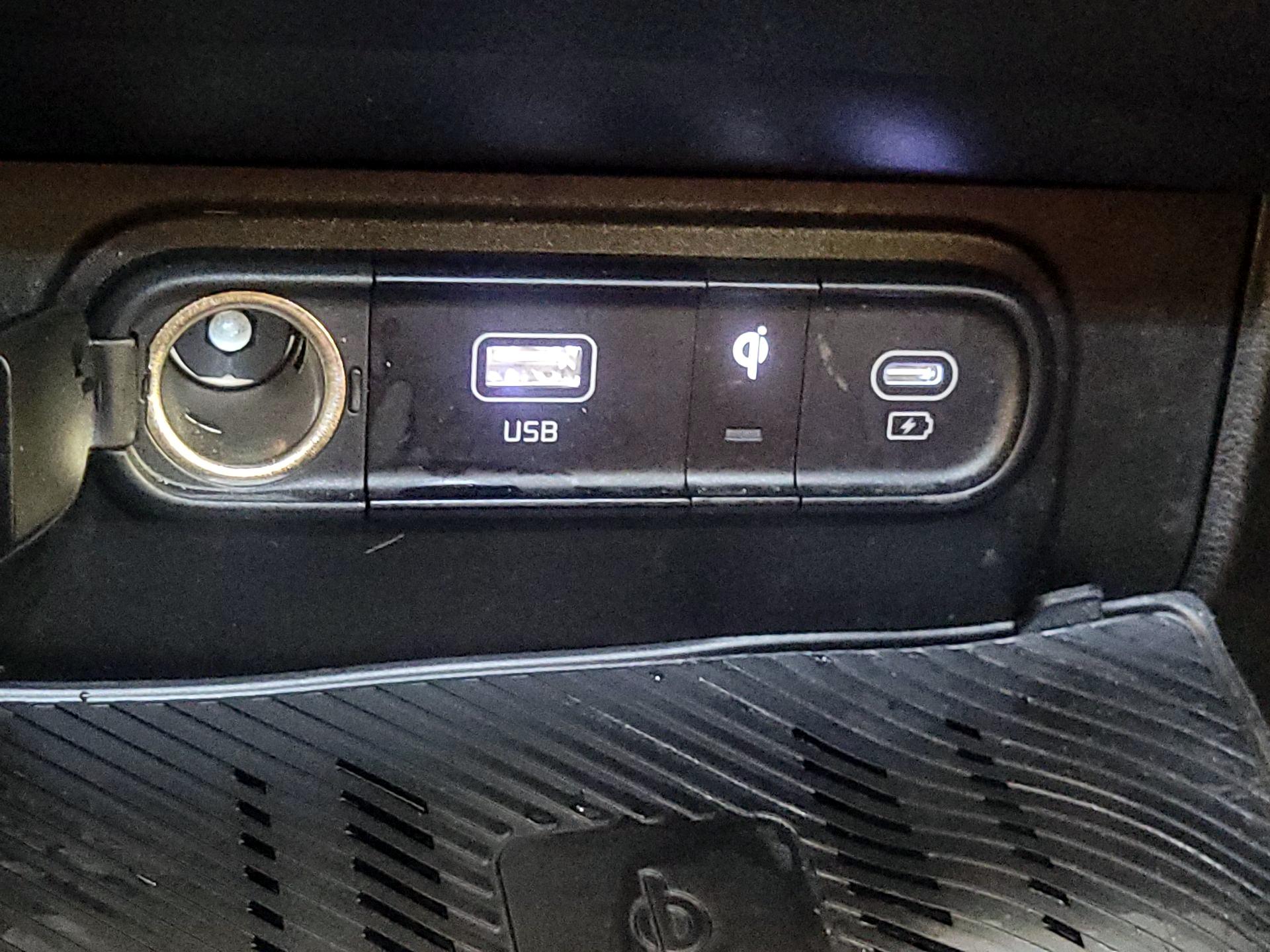 Thumbnail: 2024 Kia Sportage - 18