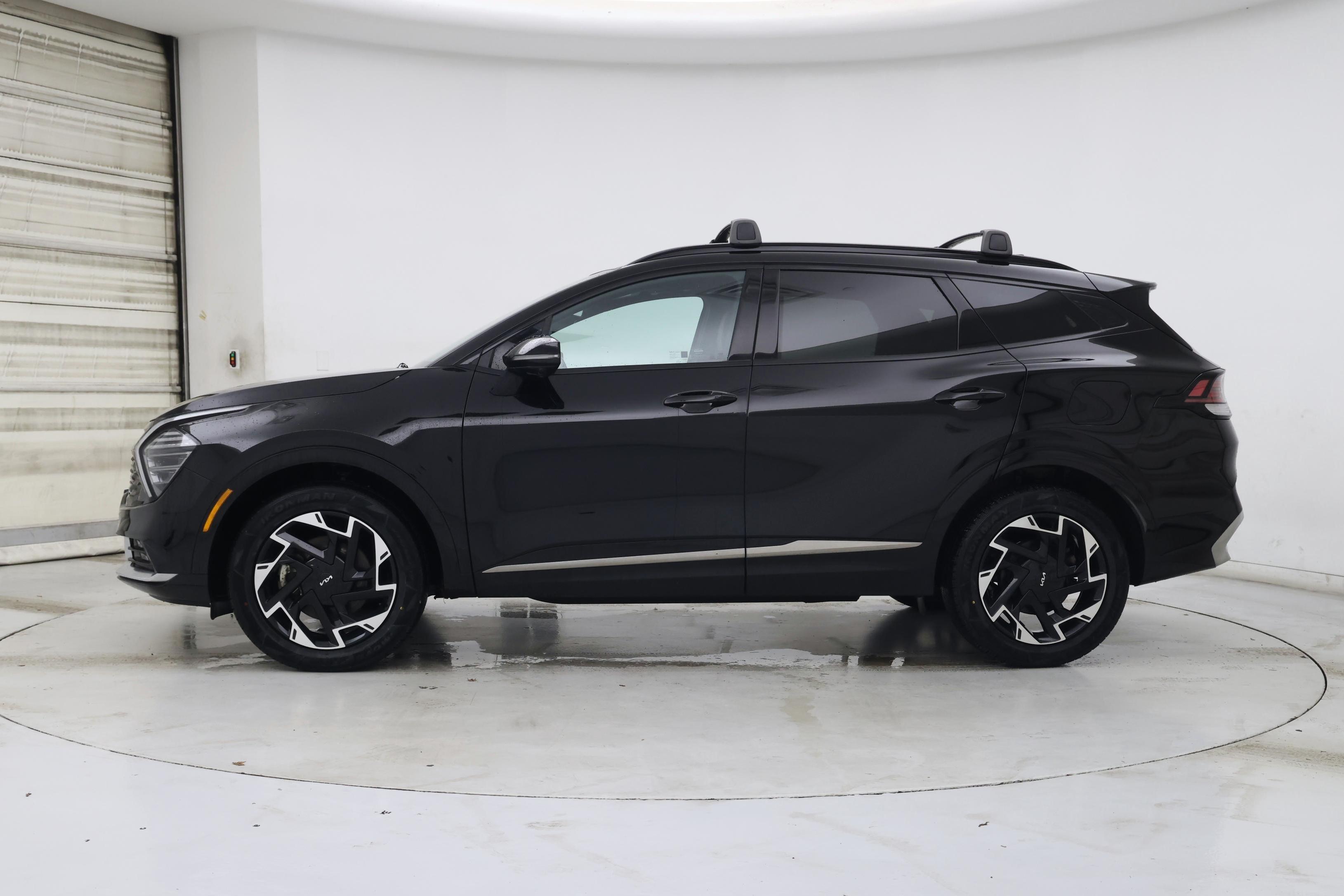 Thumbnail: 2024 Kia Sportage - 3