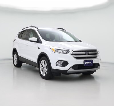 White 2018 Ford Escape SE