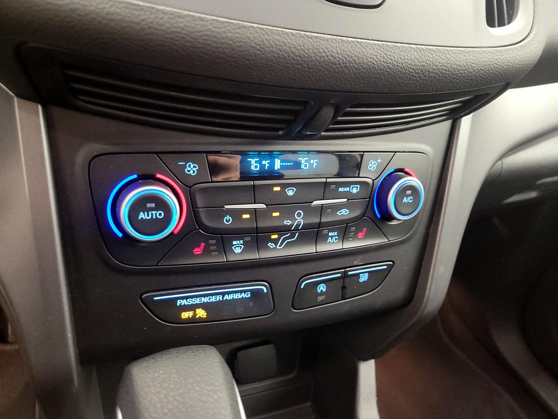 Thumbnail: 2018 Ford Escape - 16