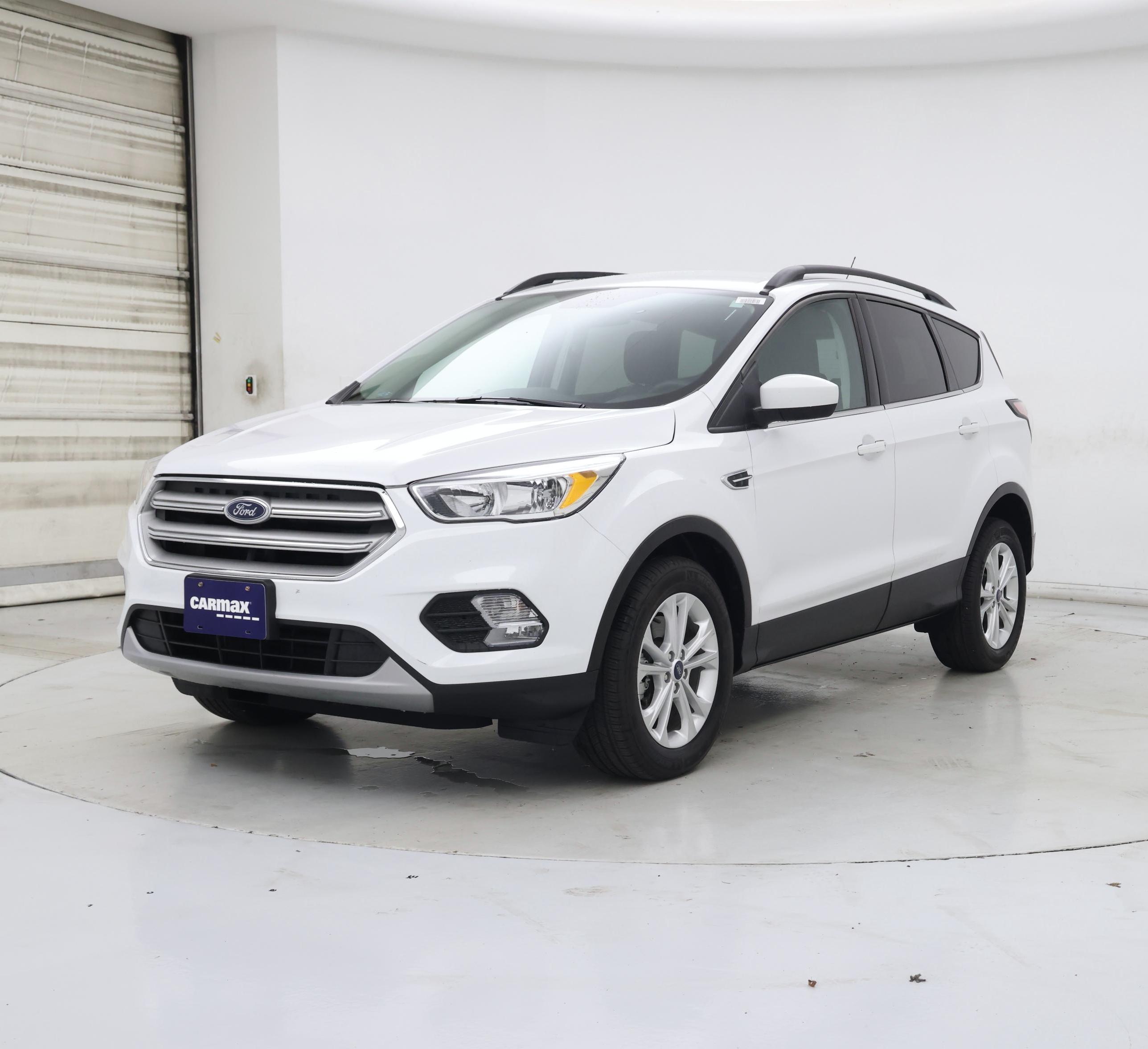 Thumbnail: 2018 Ford Escape - 4