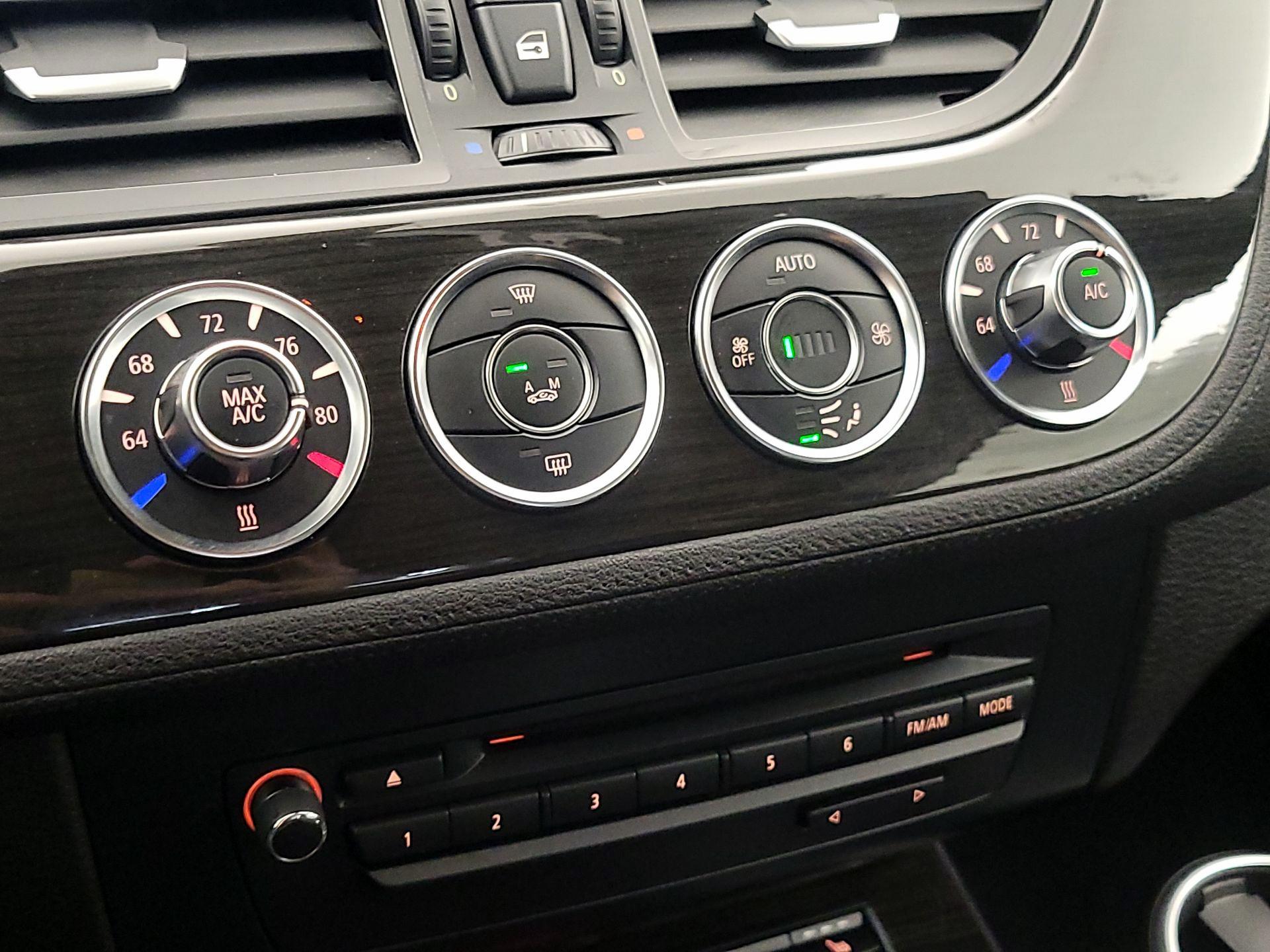 Thumbnail: 2016 BMW Z4 - 15