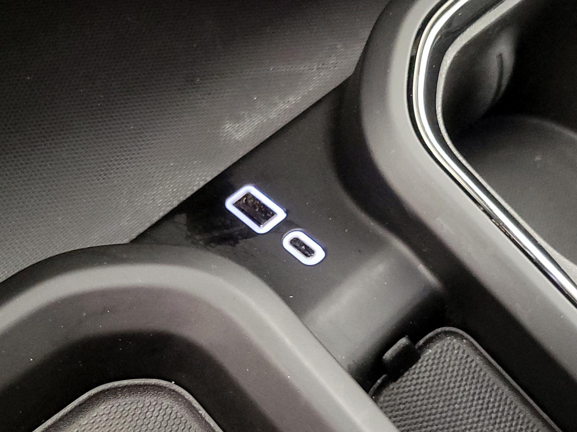 Thumbnail: 2024 GMC Sierra 2500 - 19