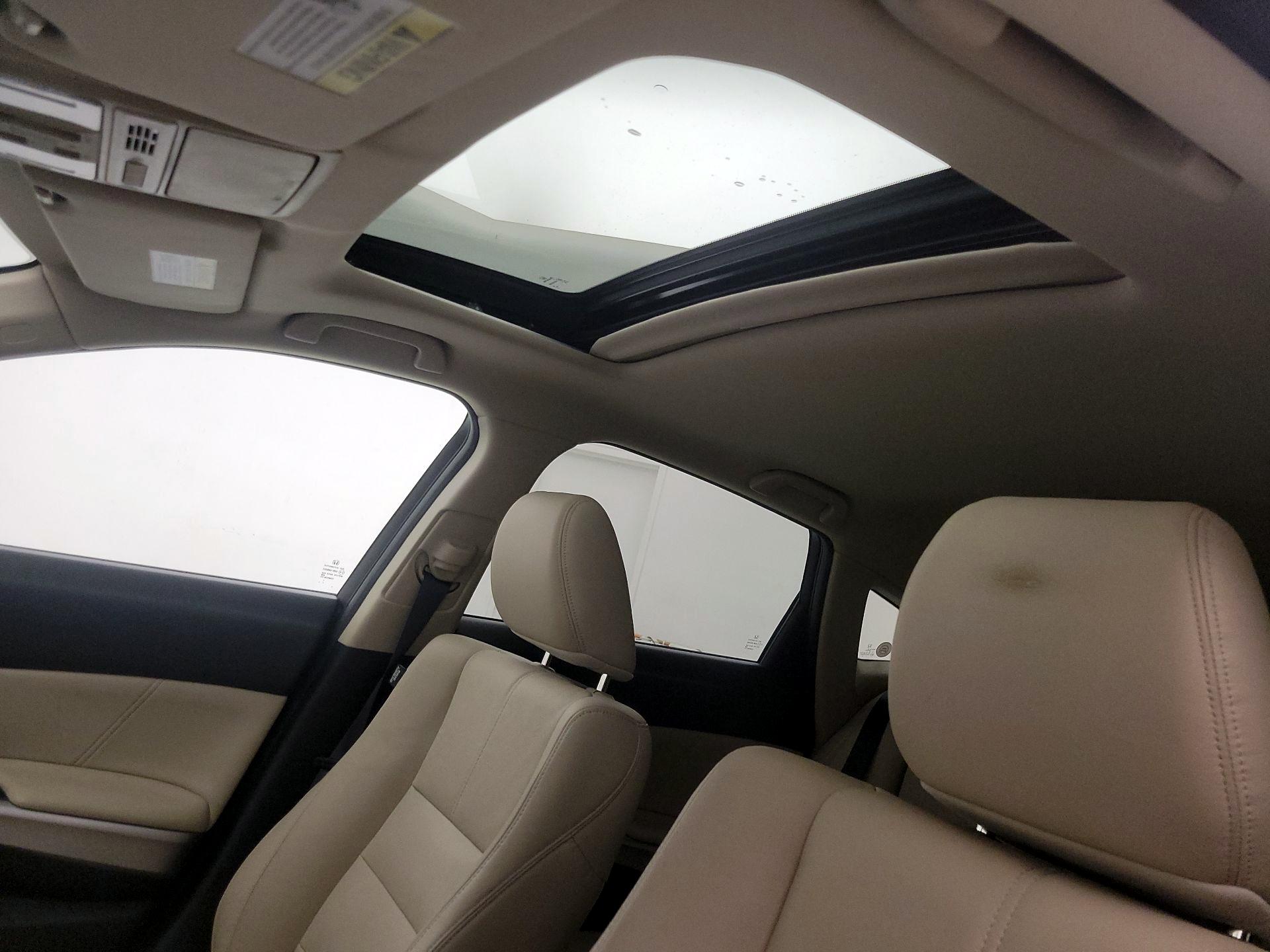 Thumbnail: 2015 Honda Accord Crosstour - 19