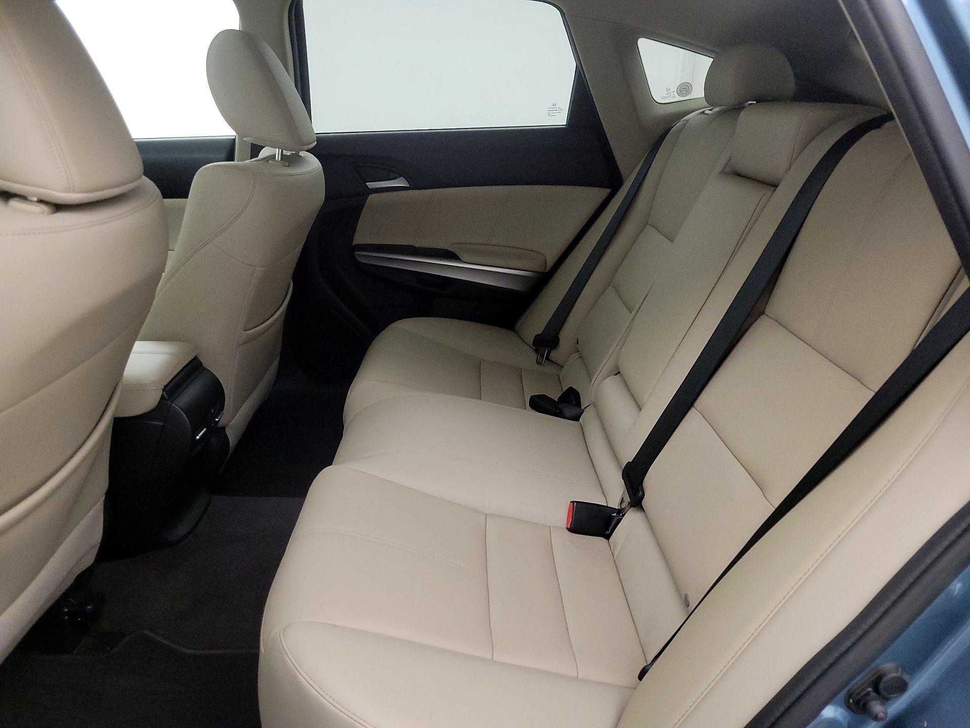 Thumbnail: 2015 Honda Accord Crosstour - 20