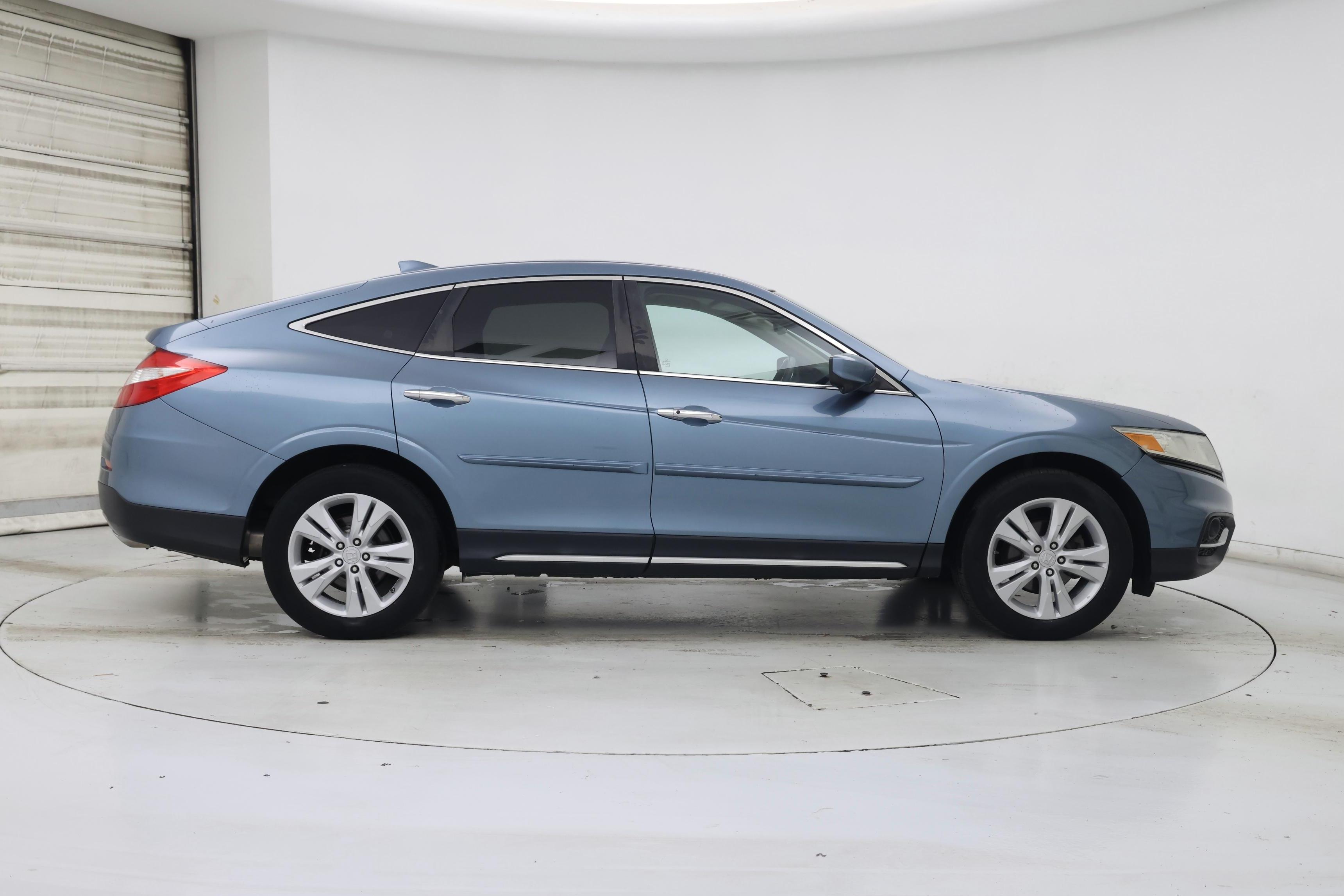 Thumbnail: 2015 Honda Accord Crosstour - 7