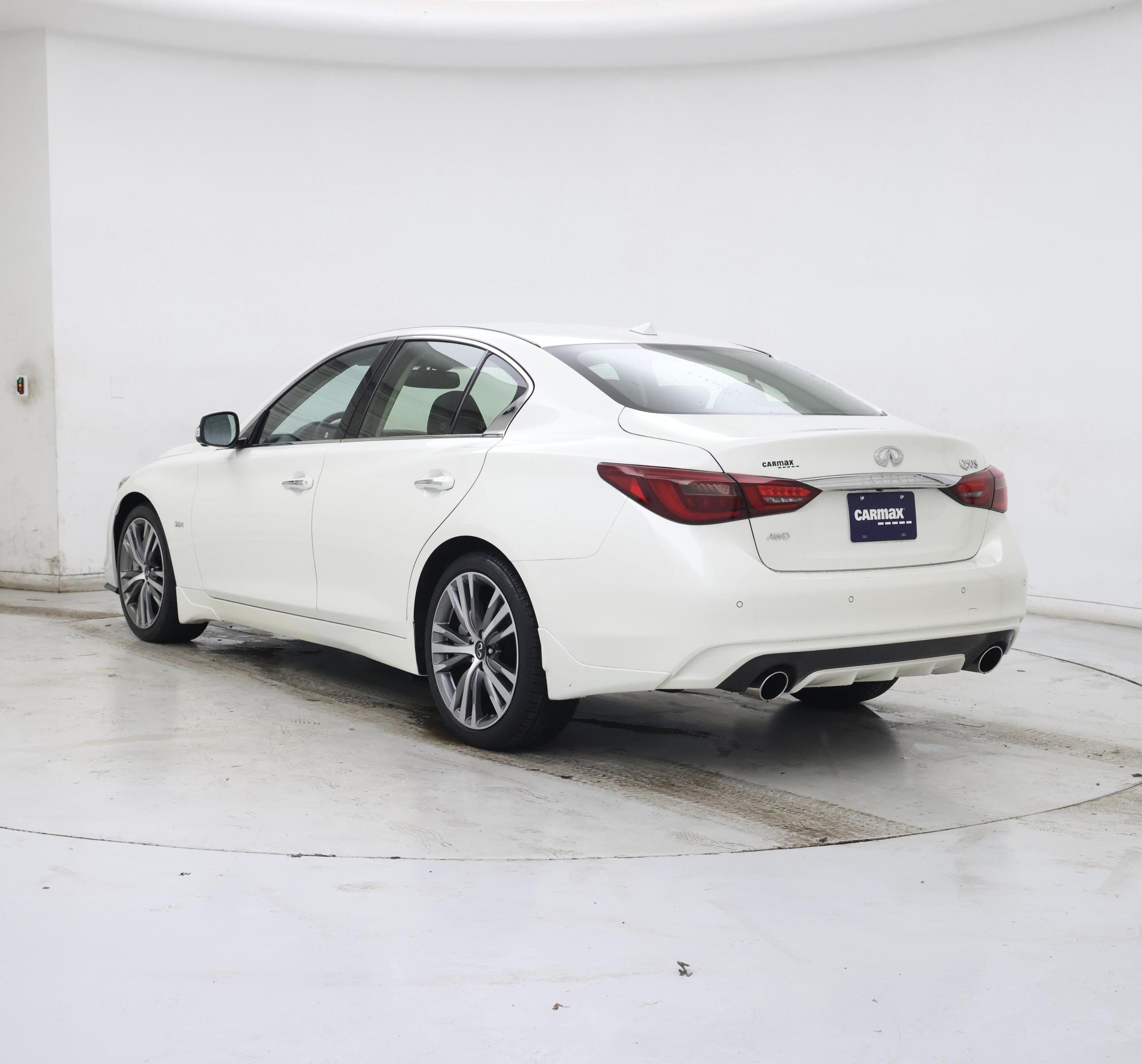 Thumbnail: 2020 INFINITI Q50 - 2