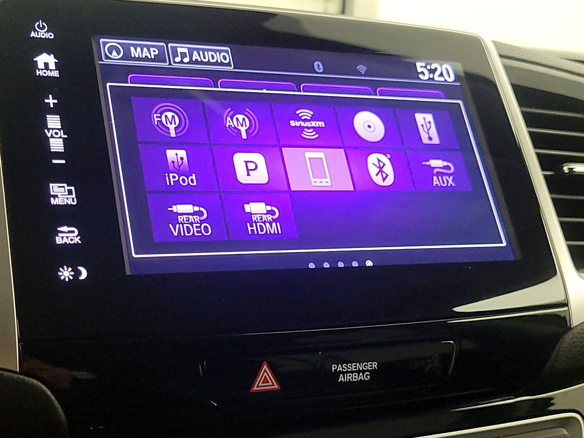 Thumbnail: 2018 Honda Pilot - 15