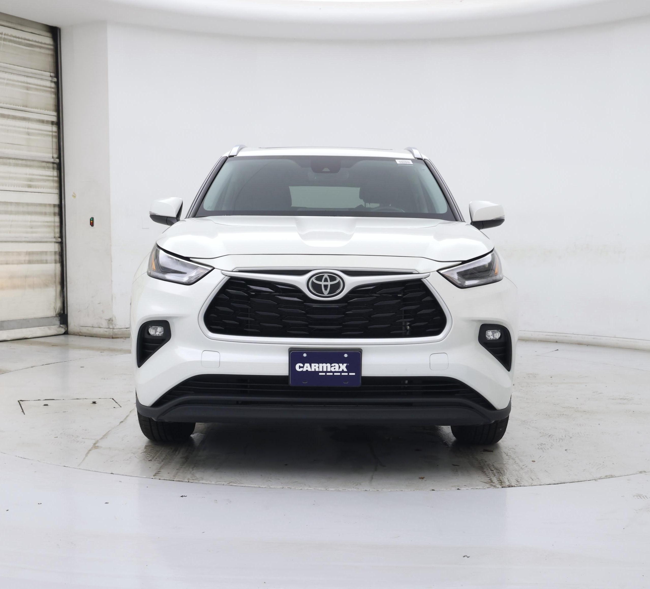 Thumbnail: 2021 Toyota Highlander - 5