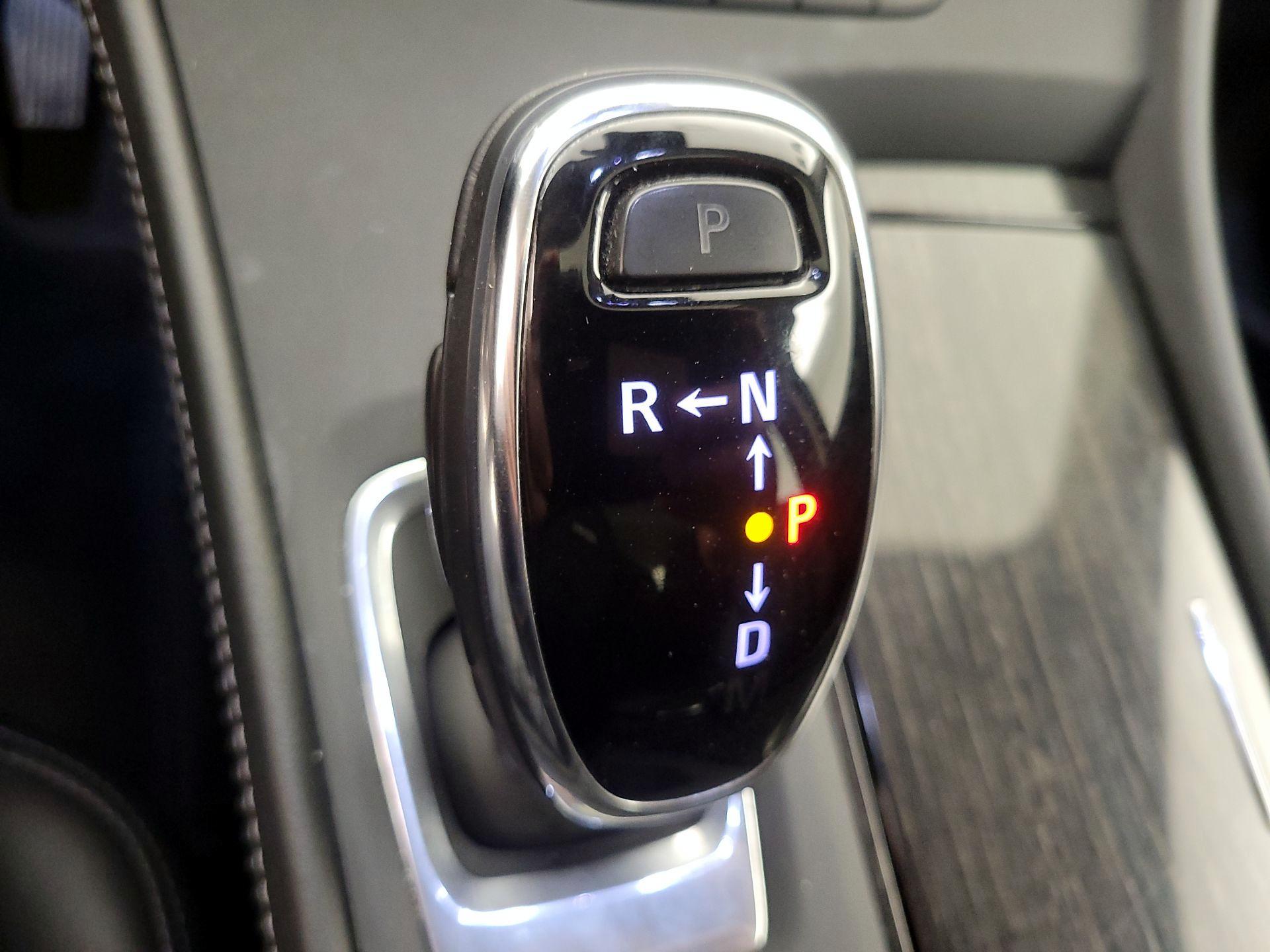 Thumbnail: 2017 Buick LaCrosse - 17