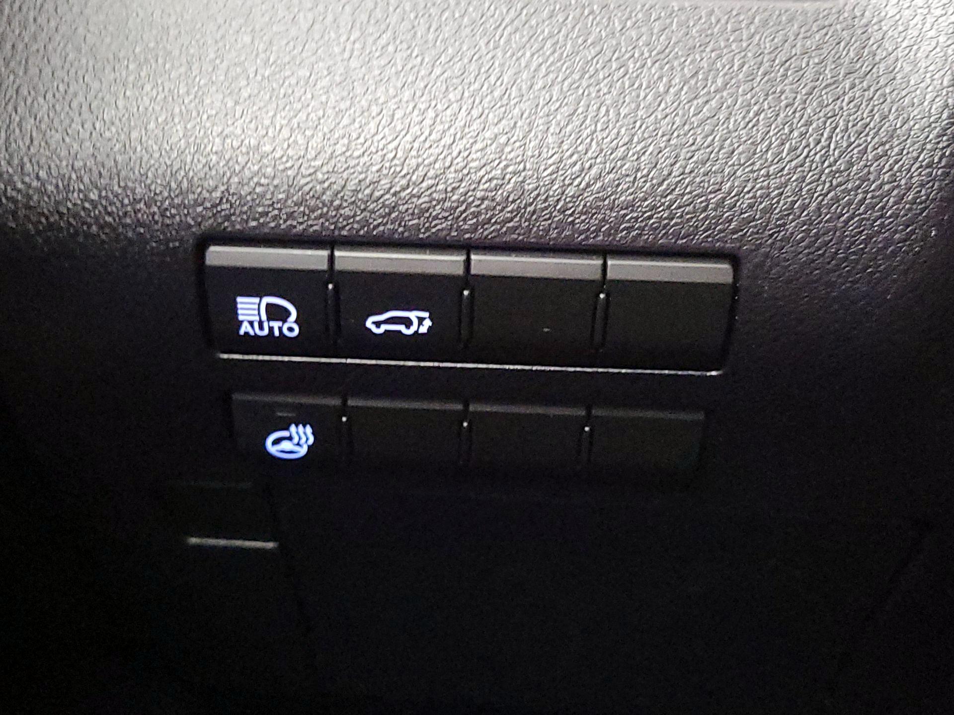 Thumbnail: 2020 Lexus RX - 13