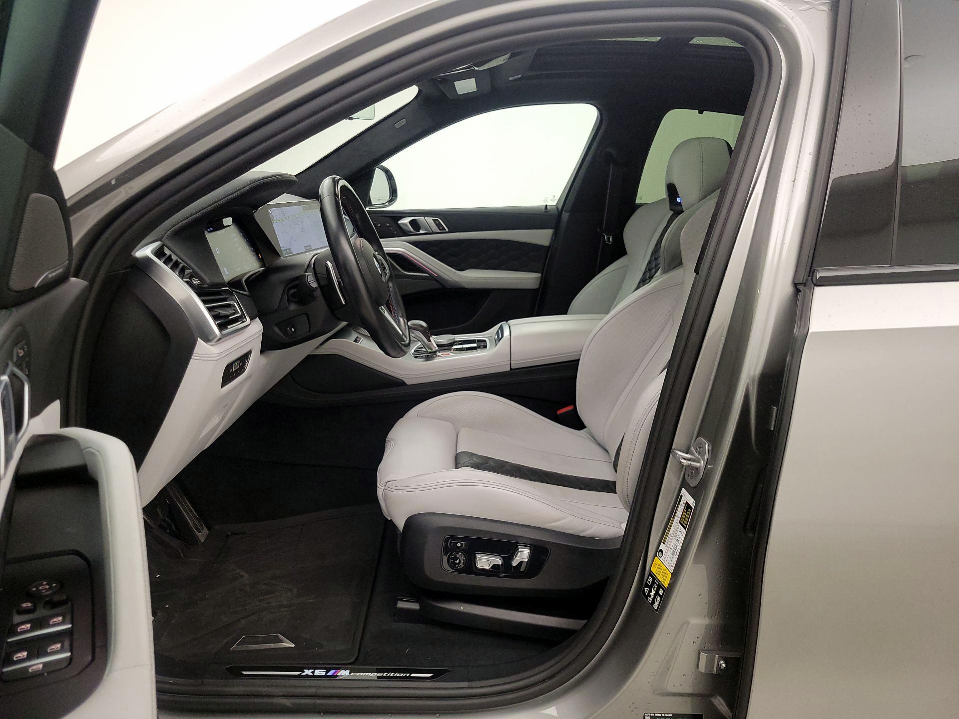 Thumbnail: 2022 BMW X6 - 11